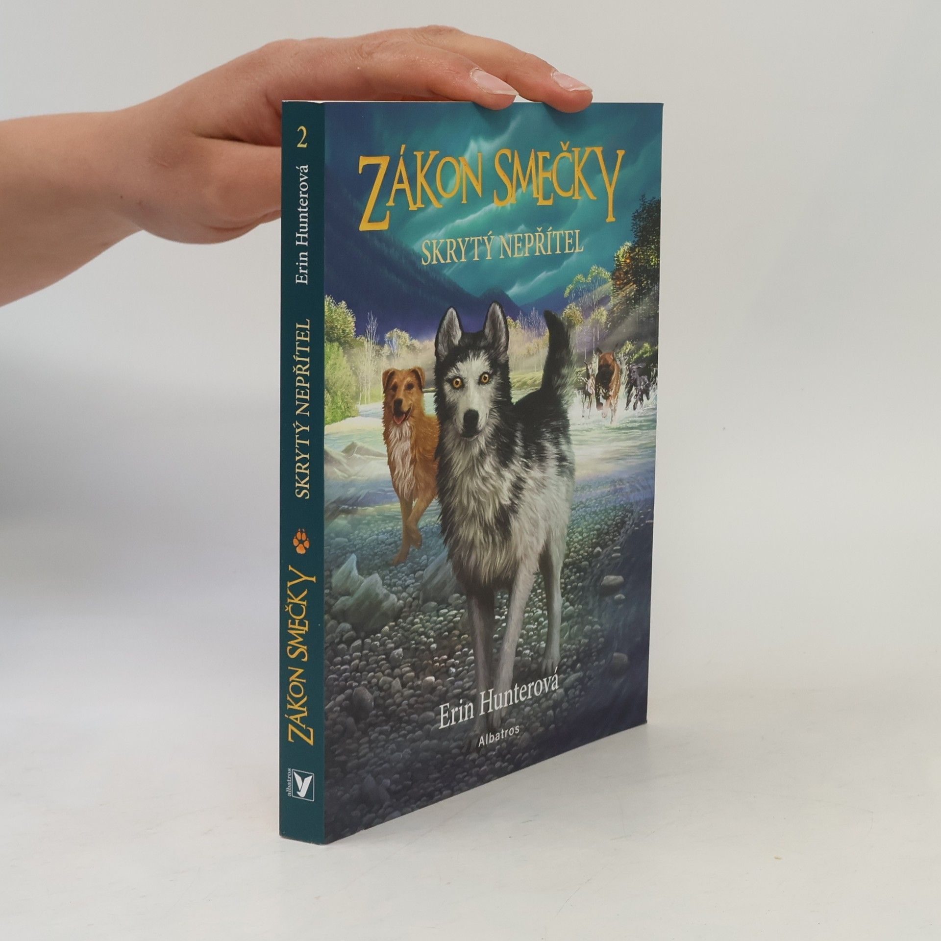 Erin Hunter Zákon smečky. Skrytý nepřítel