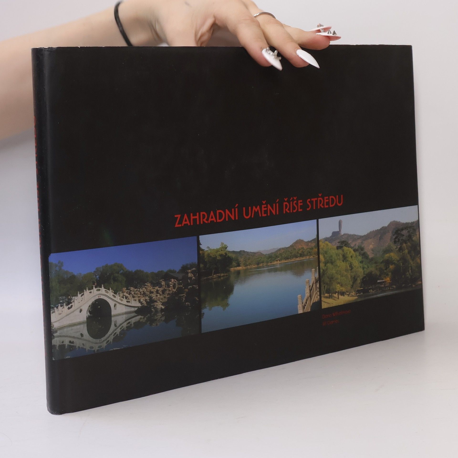 Jiří Damec Zahradní umění říše středu
