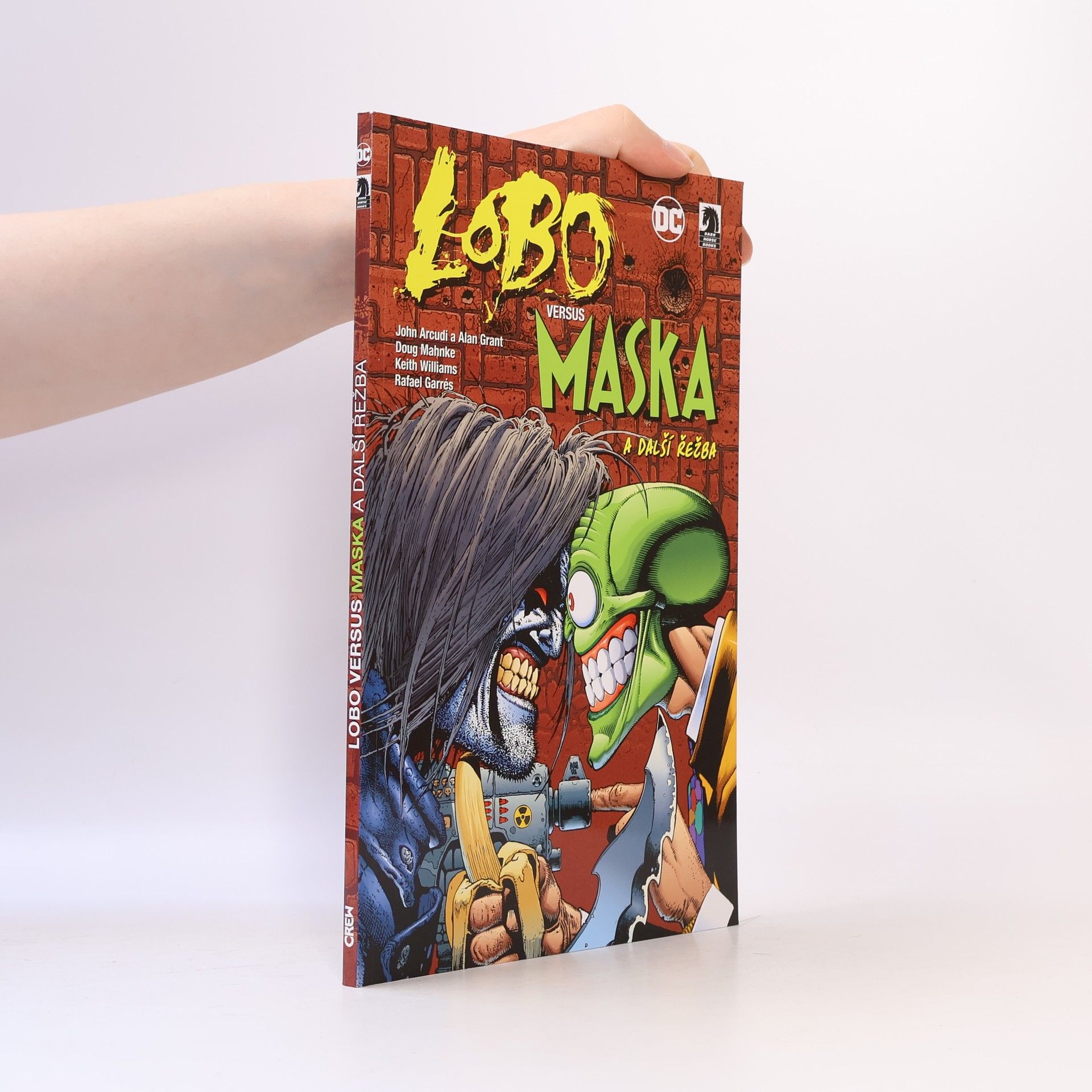 Lobo versus Maska a další řežba