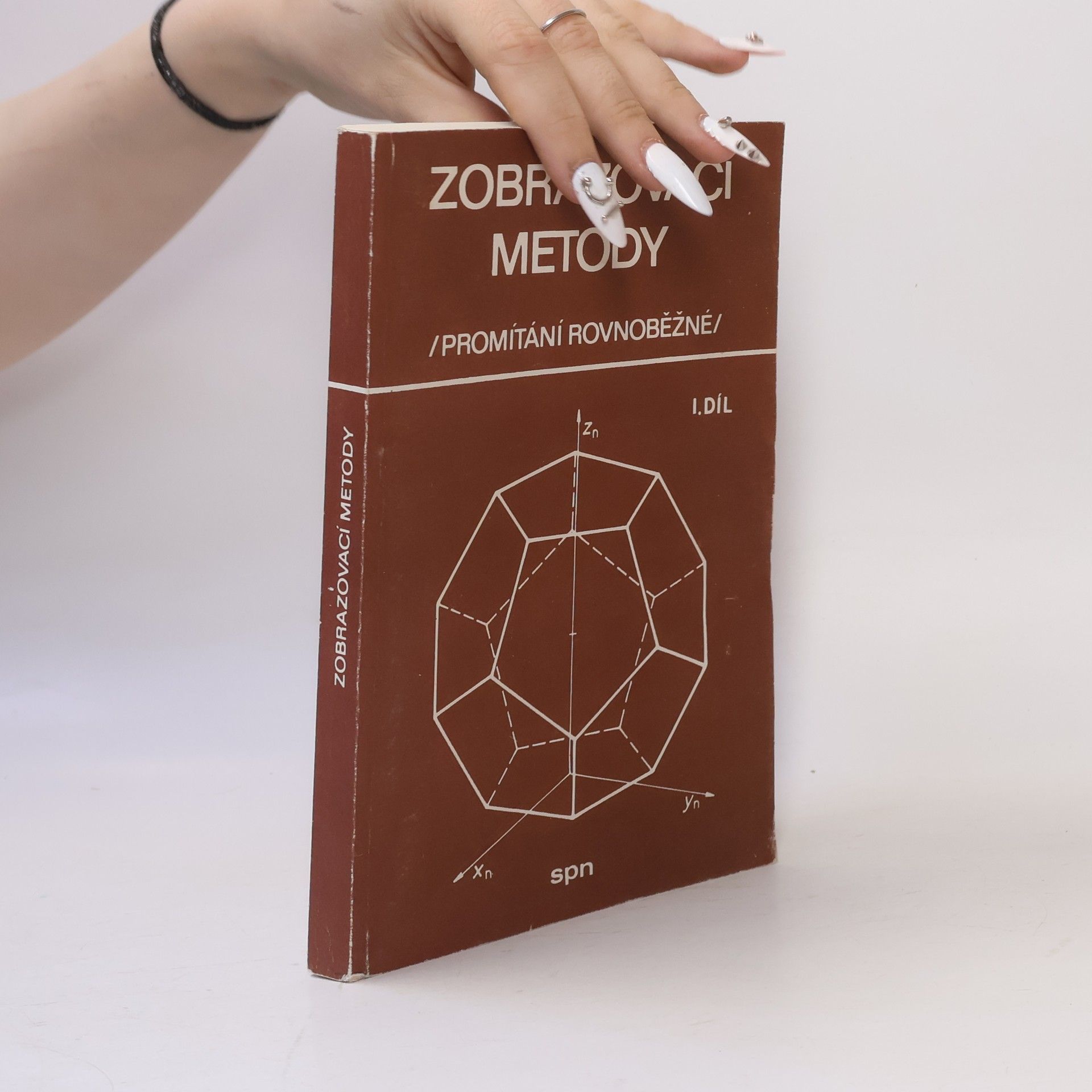 Emil Kraemer Zobrazovací metody / Promítání rovnoběžné