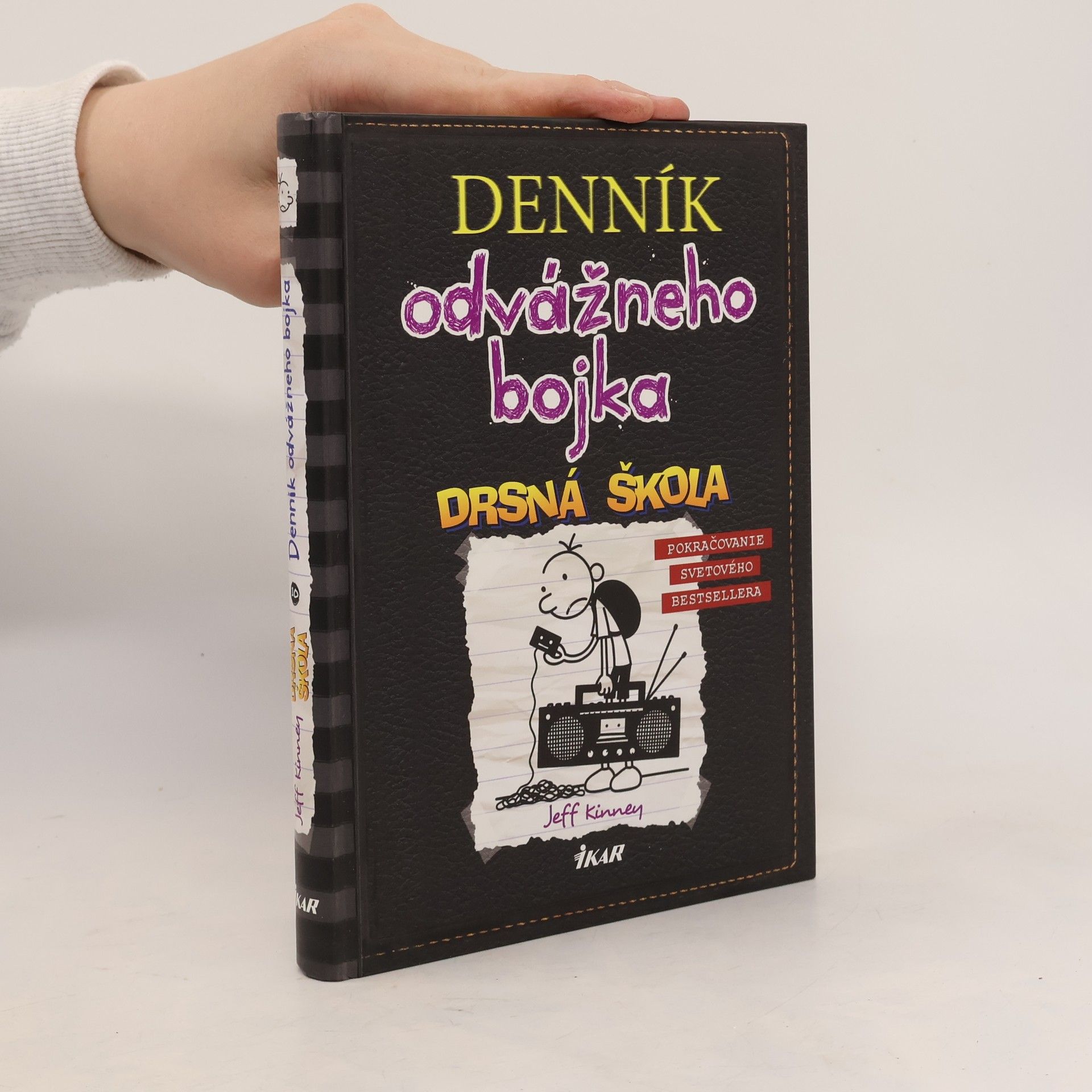 Jeff Kinney Denník odvážneho bojka 10. Drsná škola