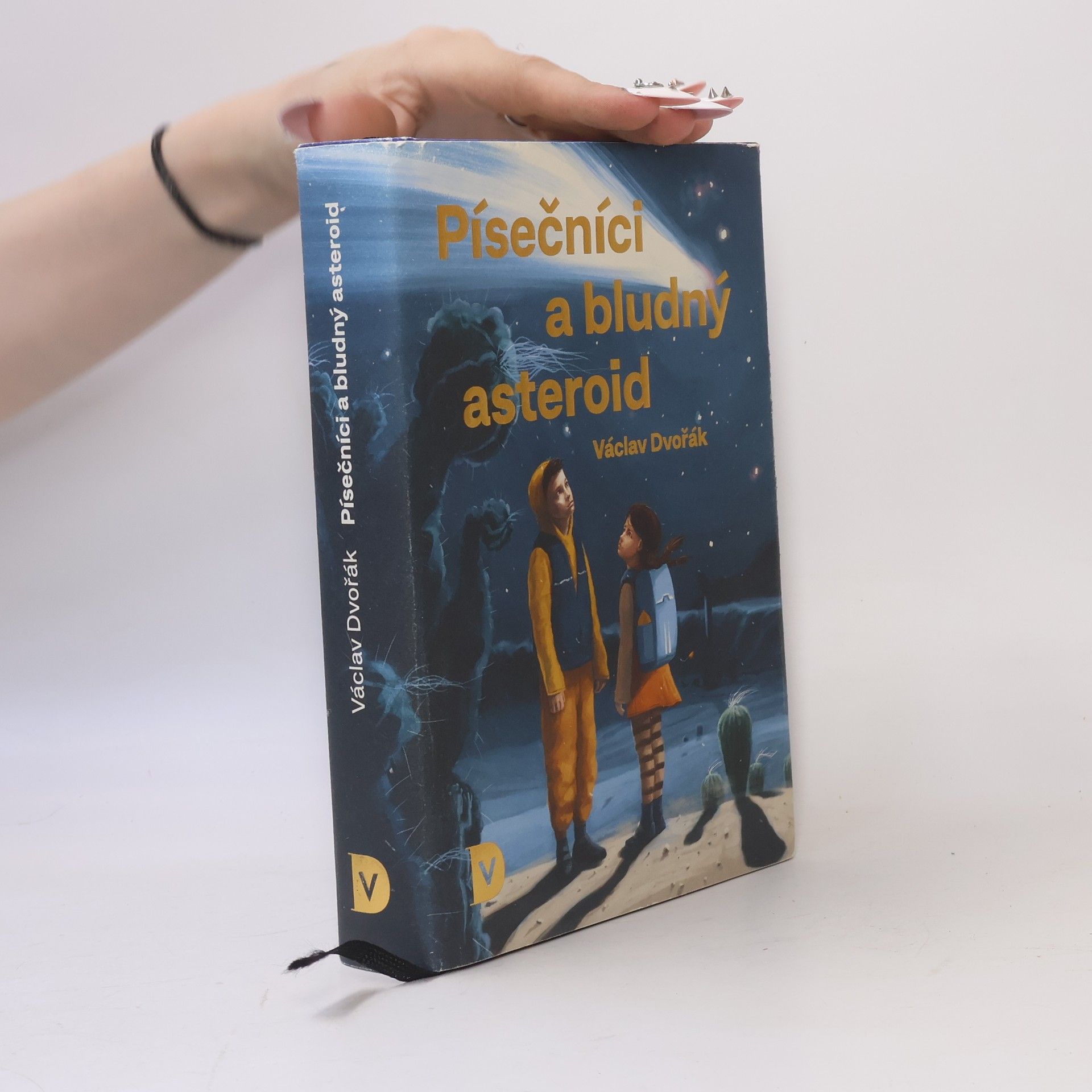Václav Dvořák Písečníci a bludný asteroid