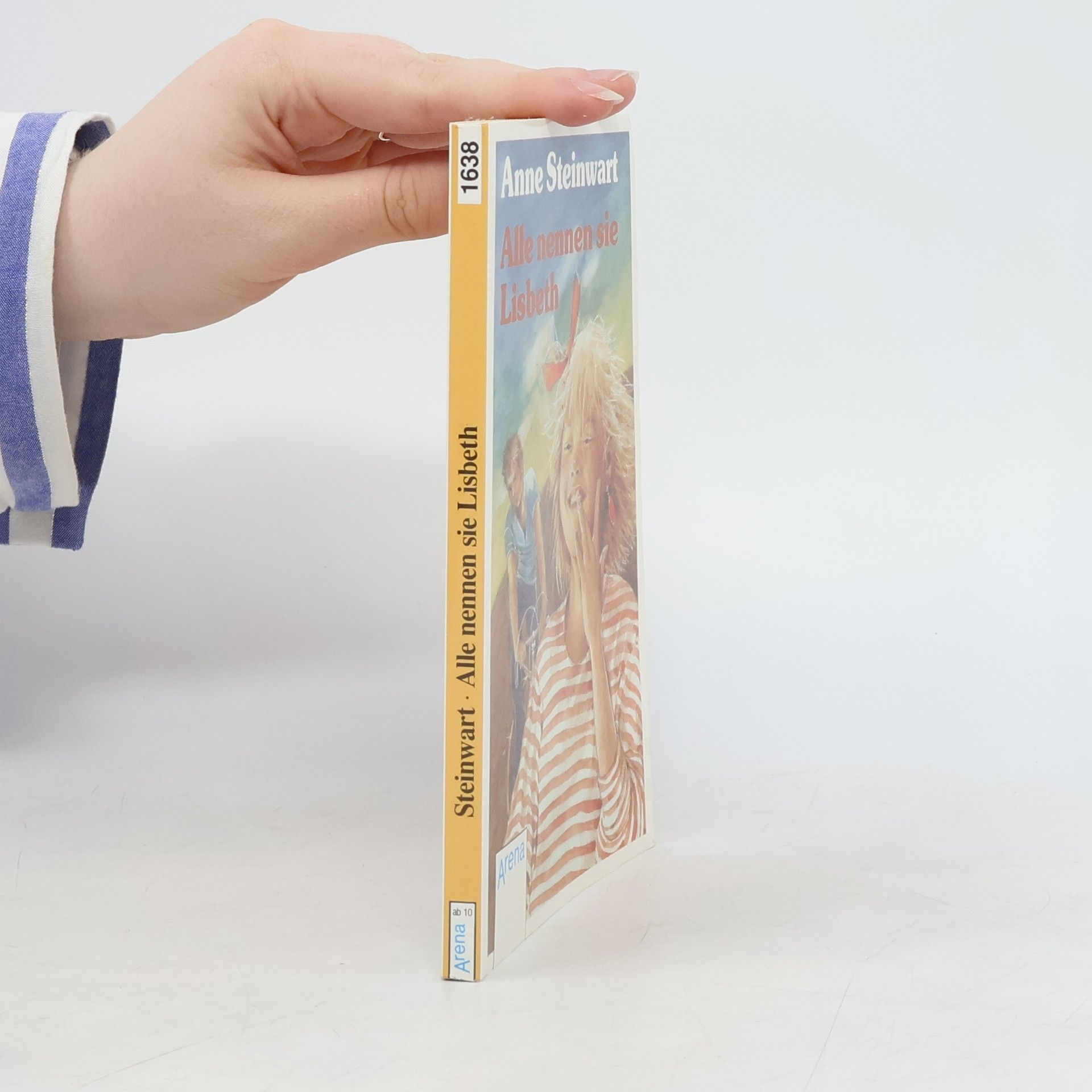 Arena Taschenbücher: Alle nennen sie Lisbeth
