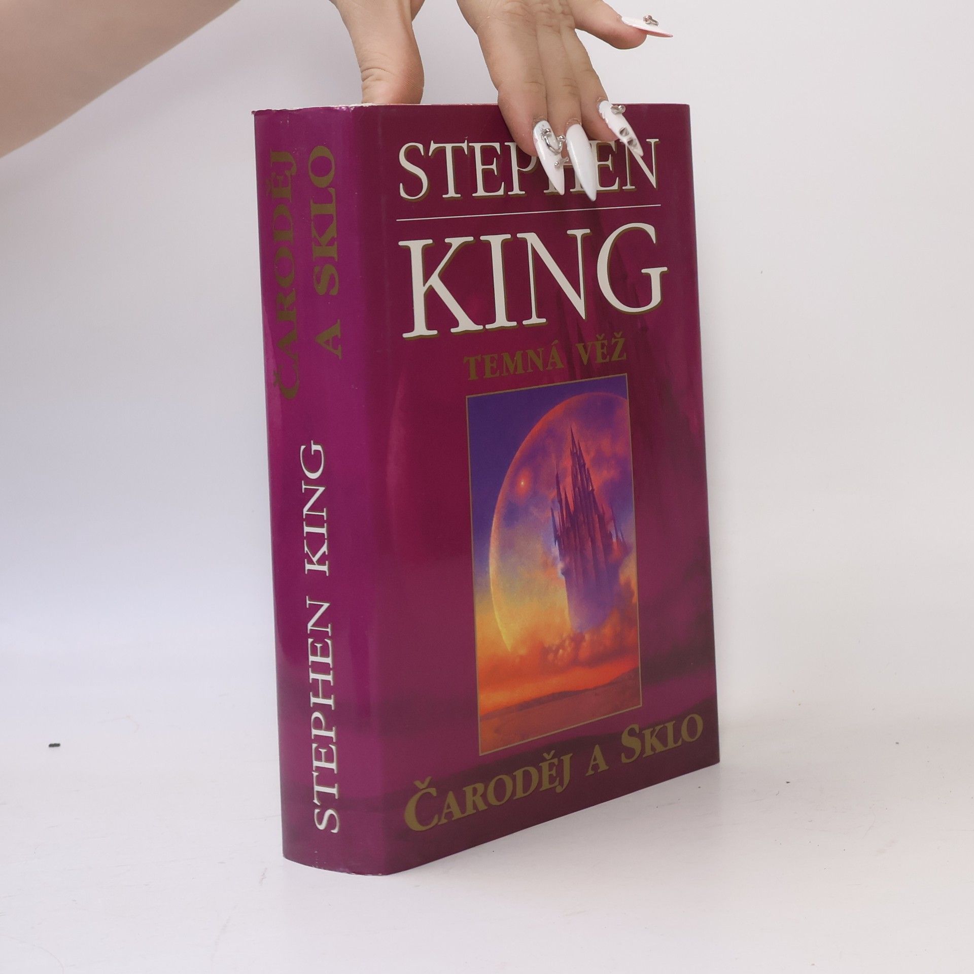 Stephen King Temná věž IV: Čaroděj a sklo