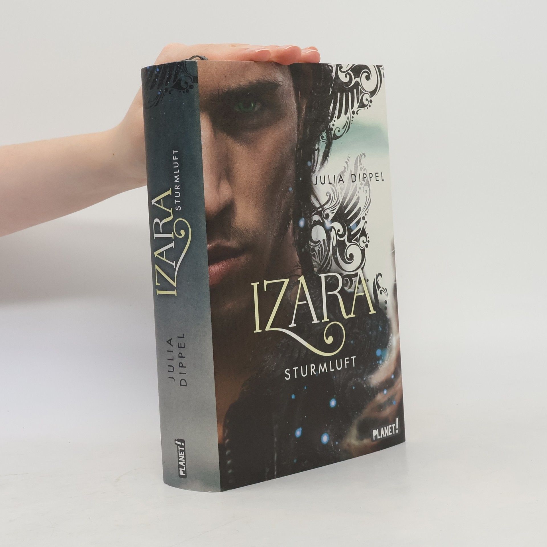 Julia Dippel Izara 3. Sturmluft