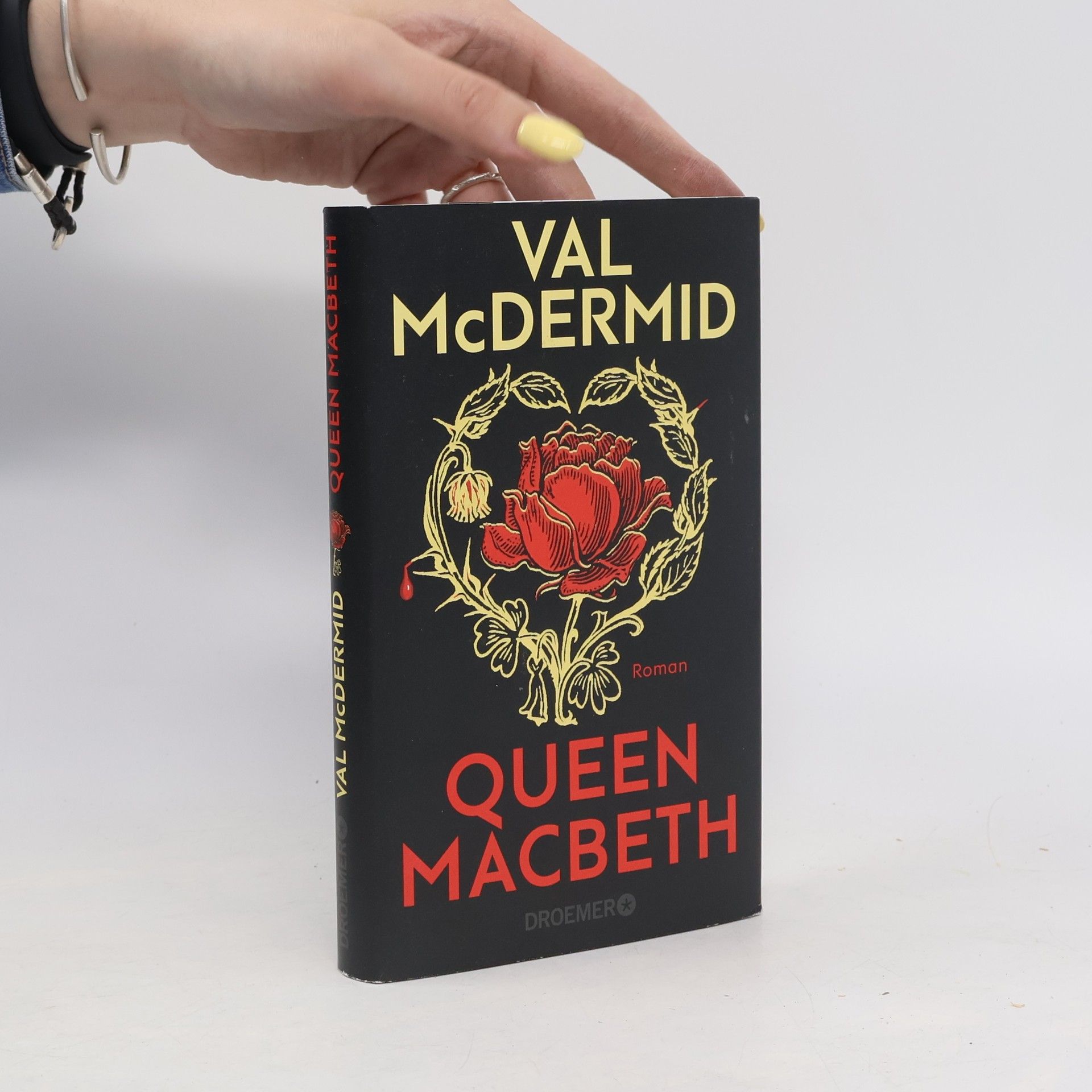 Val McDermid Queen Macbeth