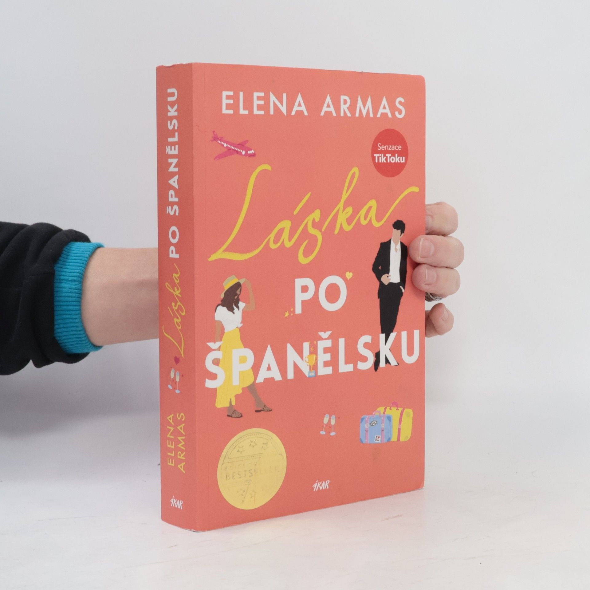 Elena Armas Láska po španělsku