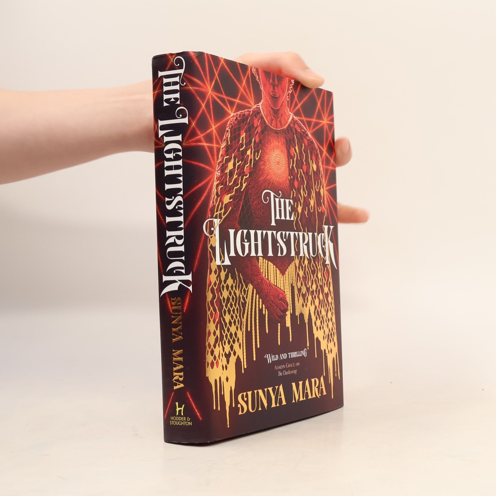 Sunya Mara The Lightstruck