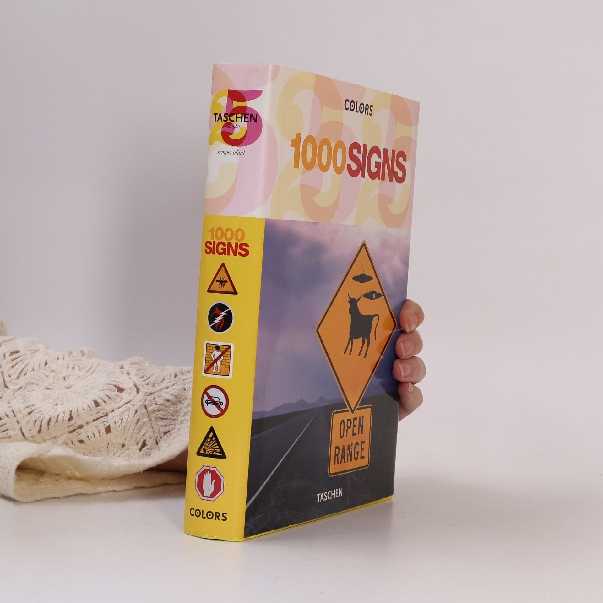 Carlos Mustienes 1000 Signs