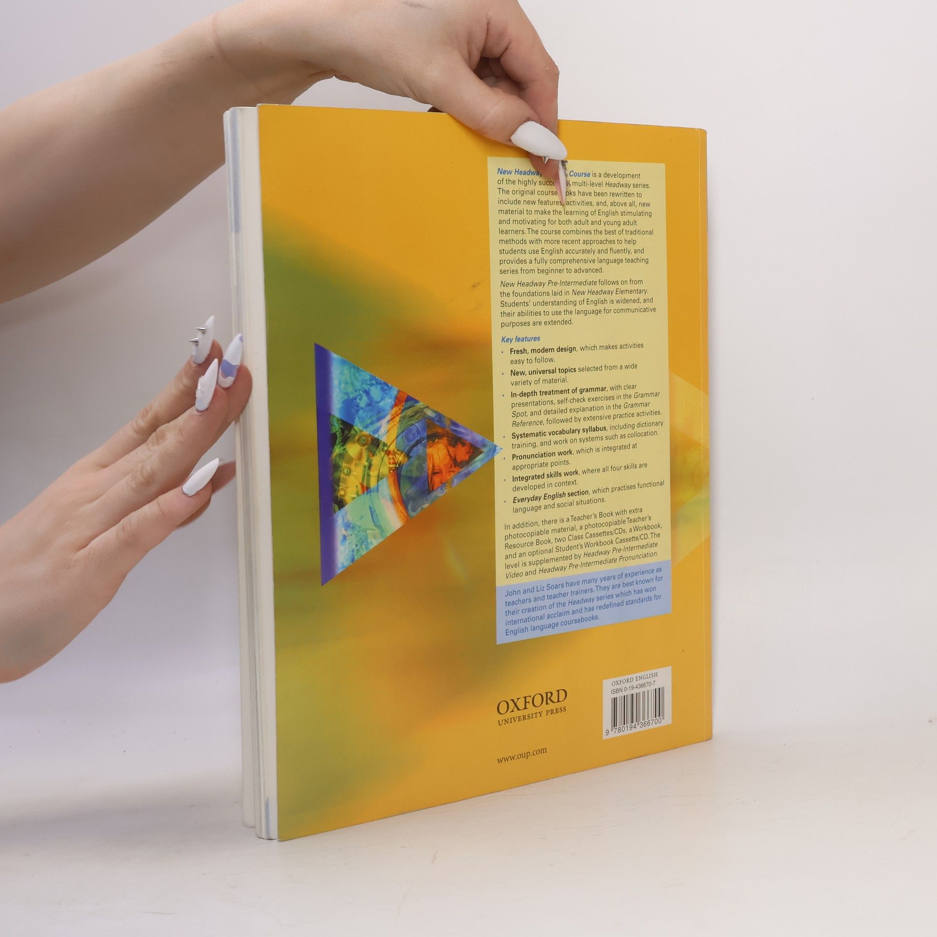 Liz Soars Headway English Course Pre-Intermediate. Student´s book