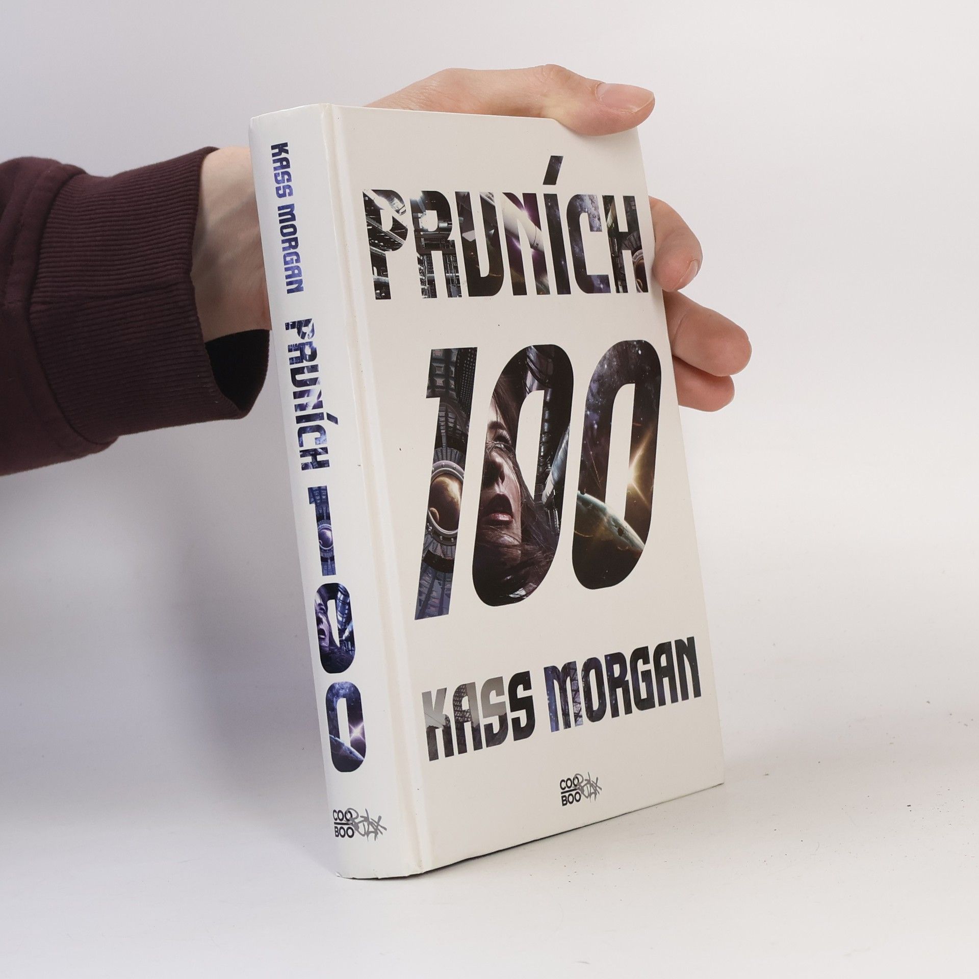 Kass Morgan Prvních 100. První díl