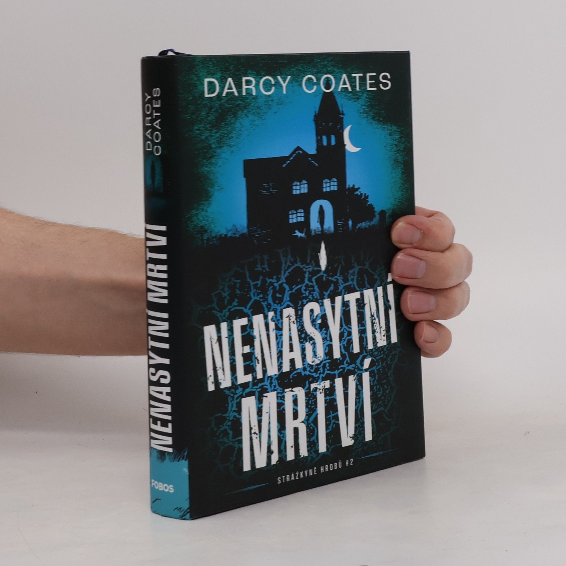 Darcy Coates Nenasytní mrtví