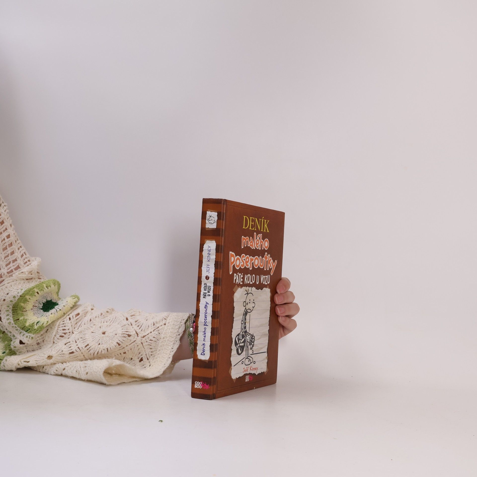 Jeff Kinney Deník malého poseroutky 7. Páté kolo u vozu