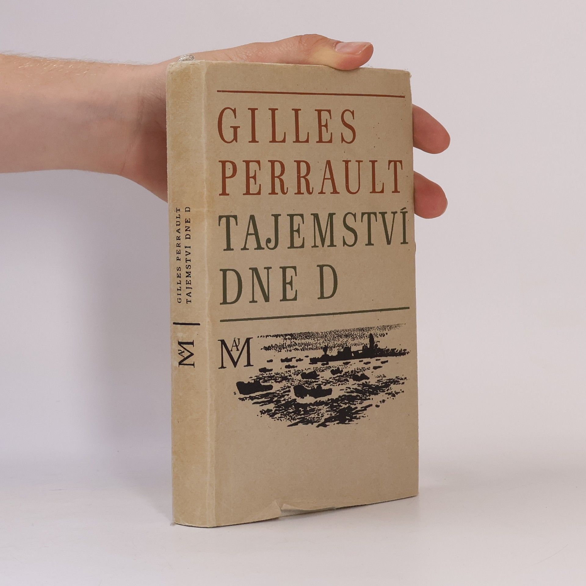 Gilles Perrault Tajemství dne D