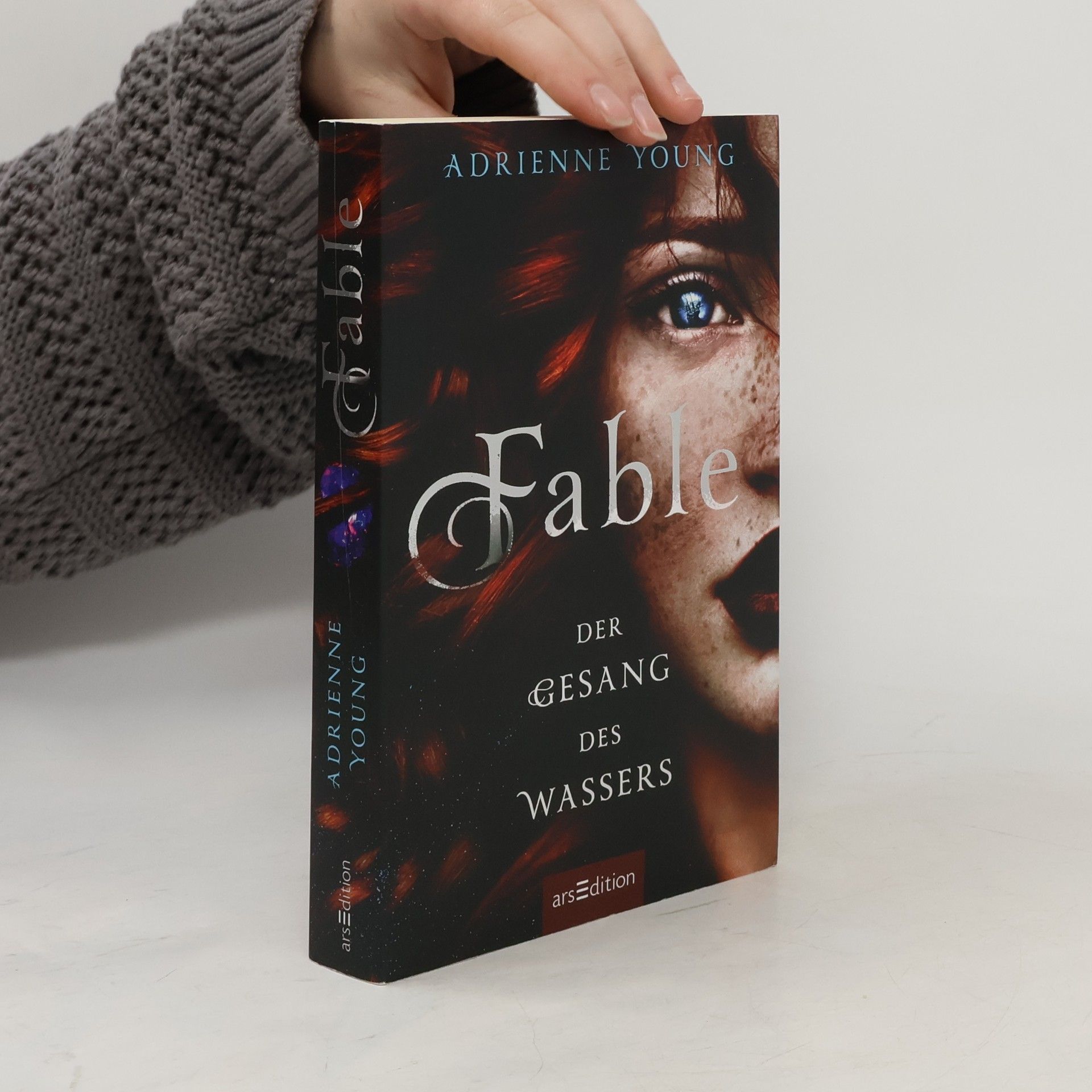 Adrienne Young Fable - Der Gesang des Wassers (Fable 1)