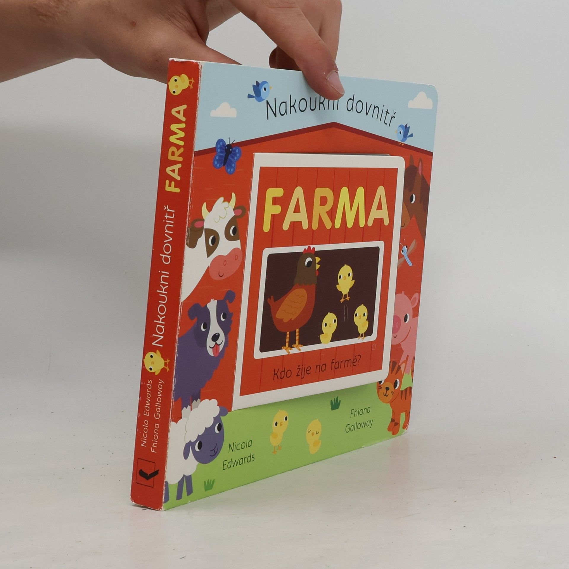 Nicola Edwards Farma - Nakoukni dovnitř