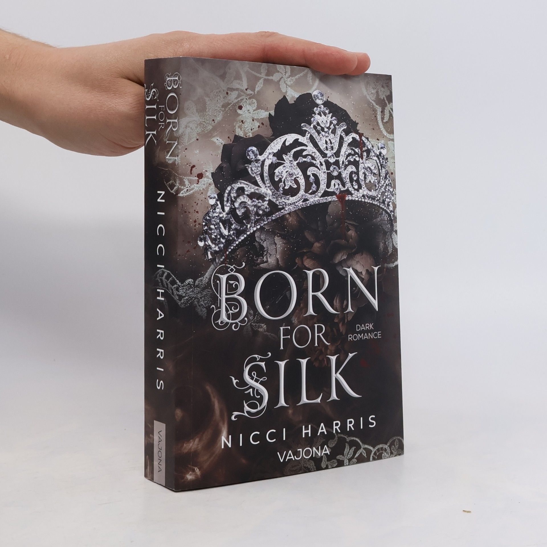 Nicci Harris The Cradled Common - 1: Born For Silk