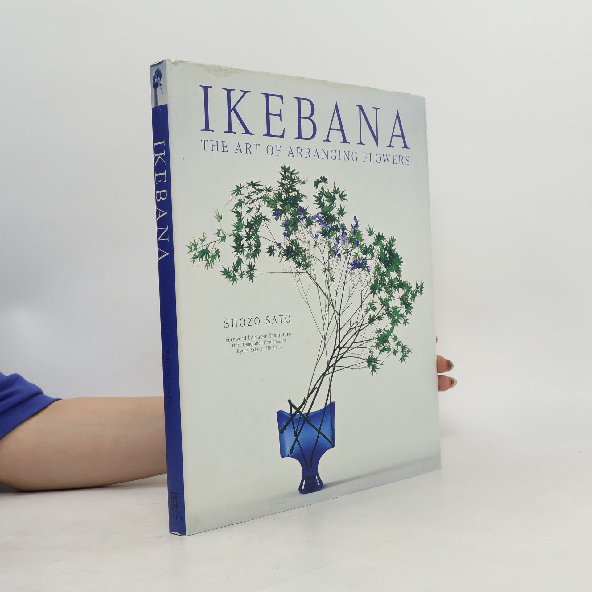 Kasen Yoshimura Ikebana