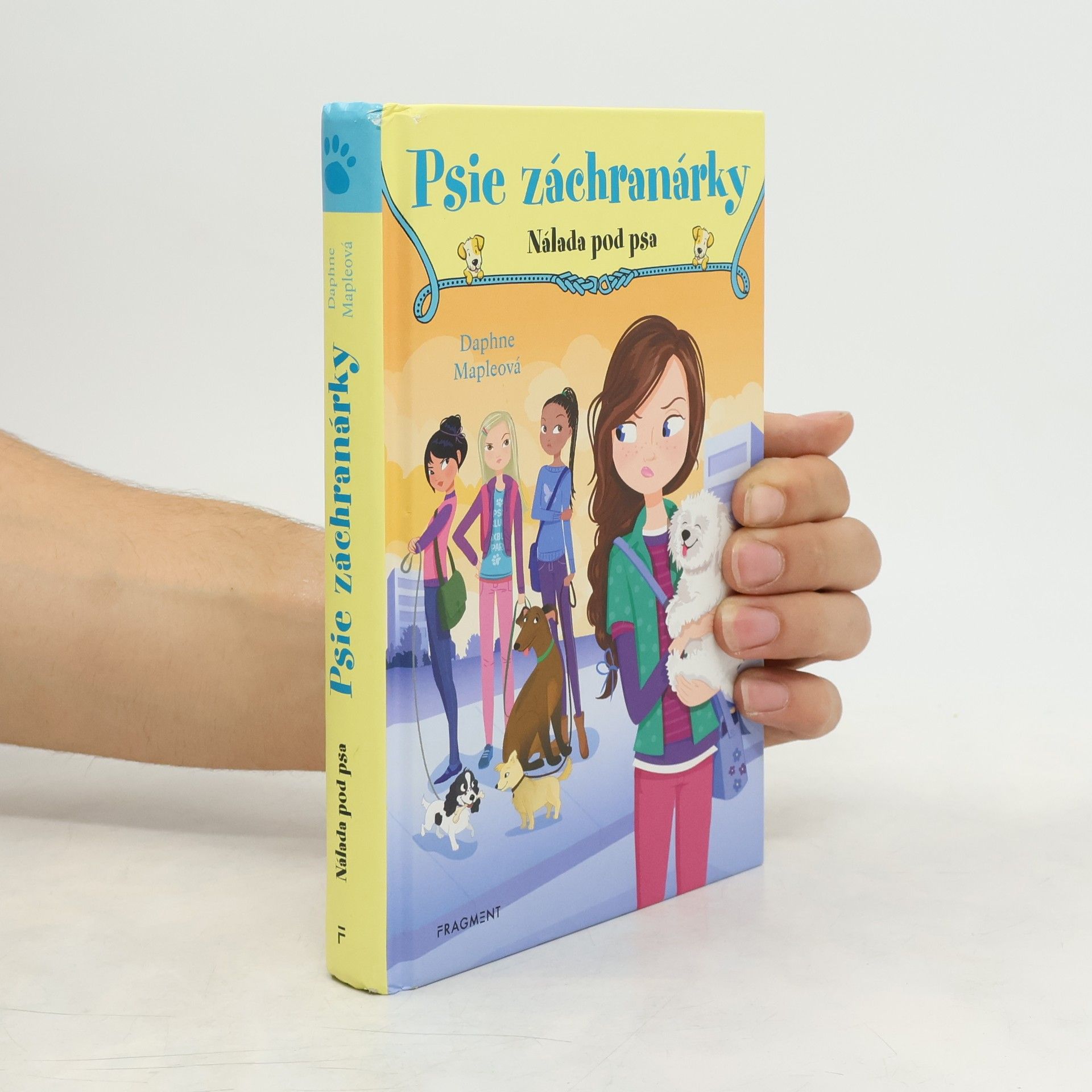 Daphne Maple Psie záchranárky. Nálada pod psa