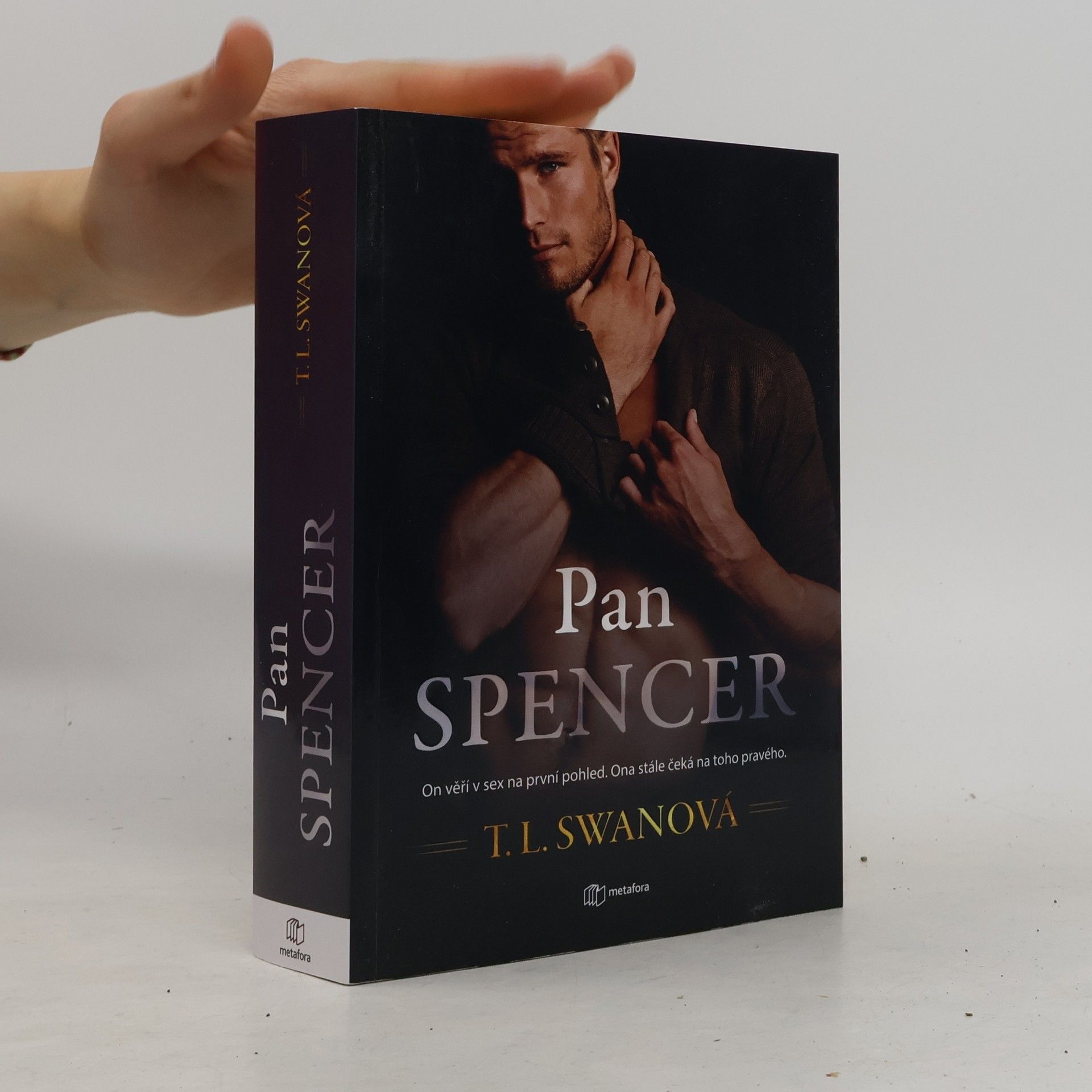 T.L. Swanová Pan Spencer