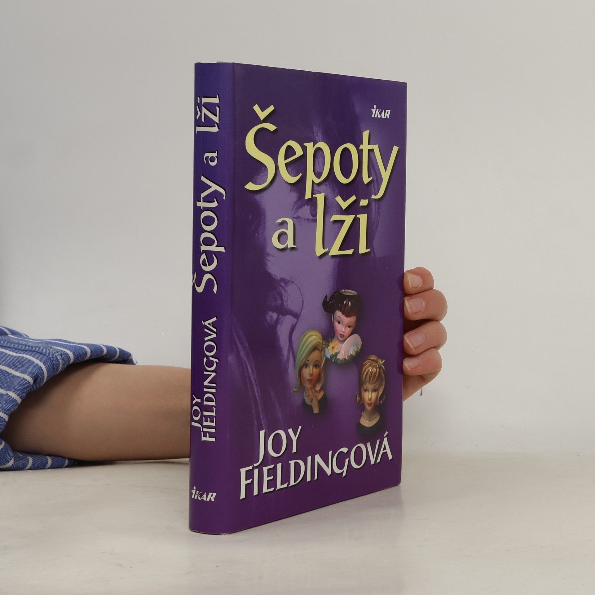 Joy Fielding Šepoty a lži
