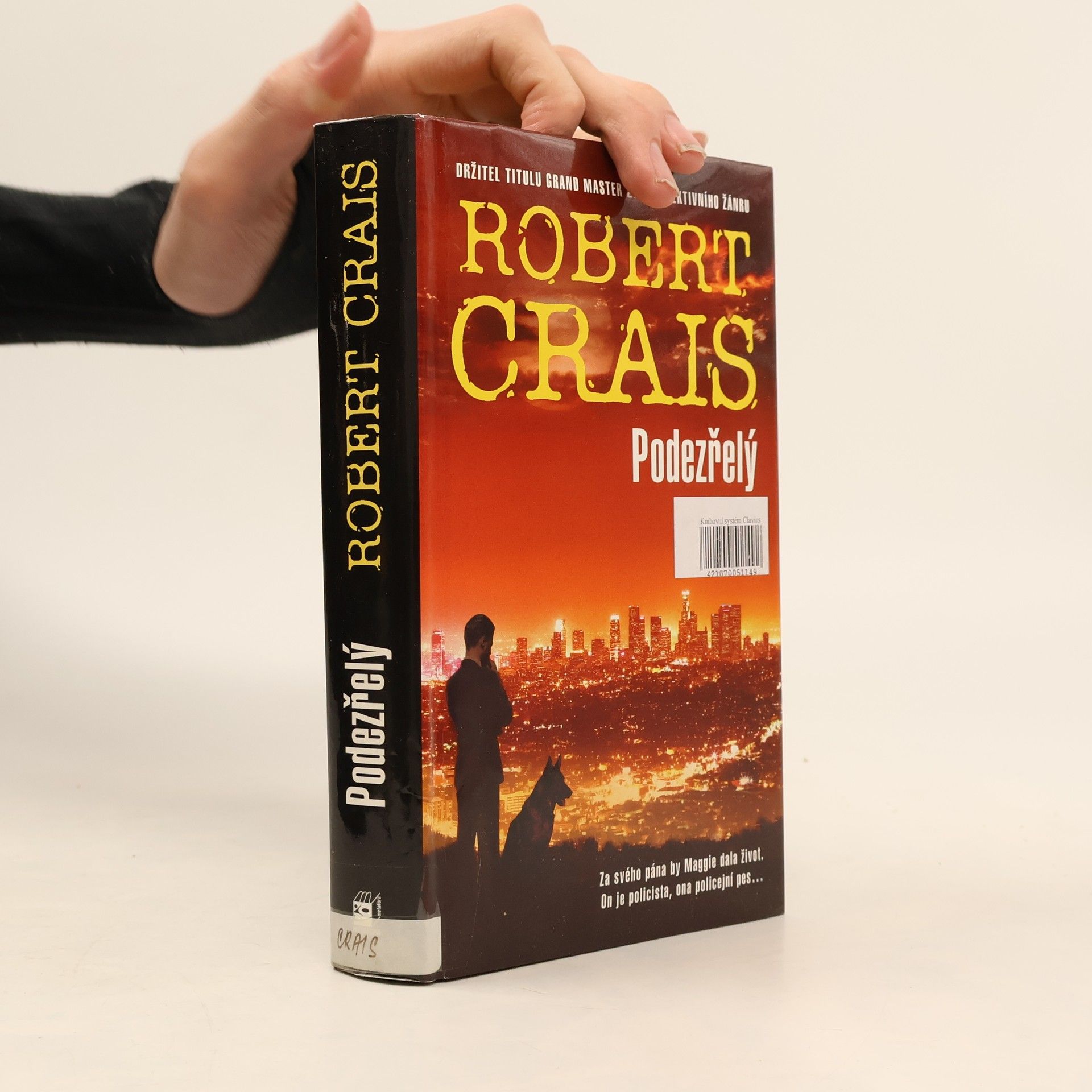 Robert Crais Podezřelý