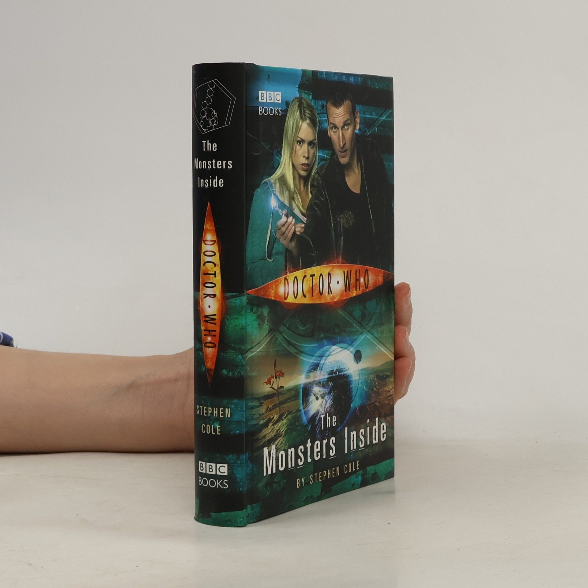 Steve Cole The Monsters Inside. Doctor Who 2
