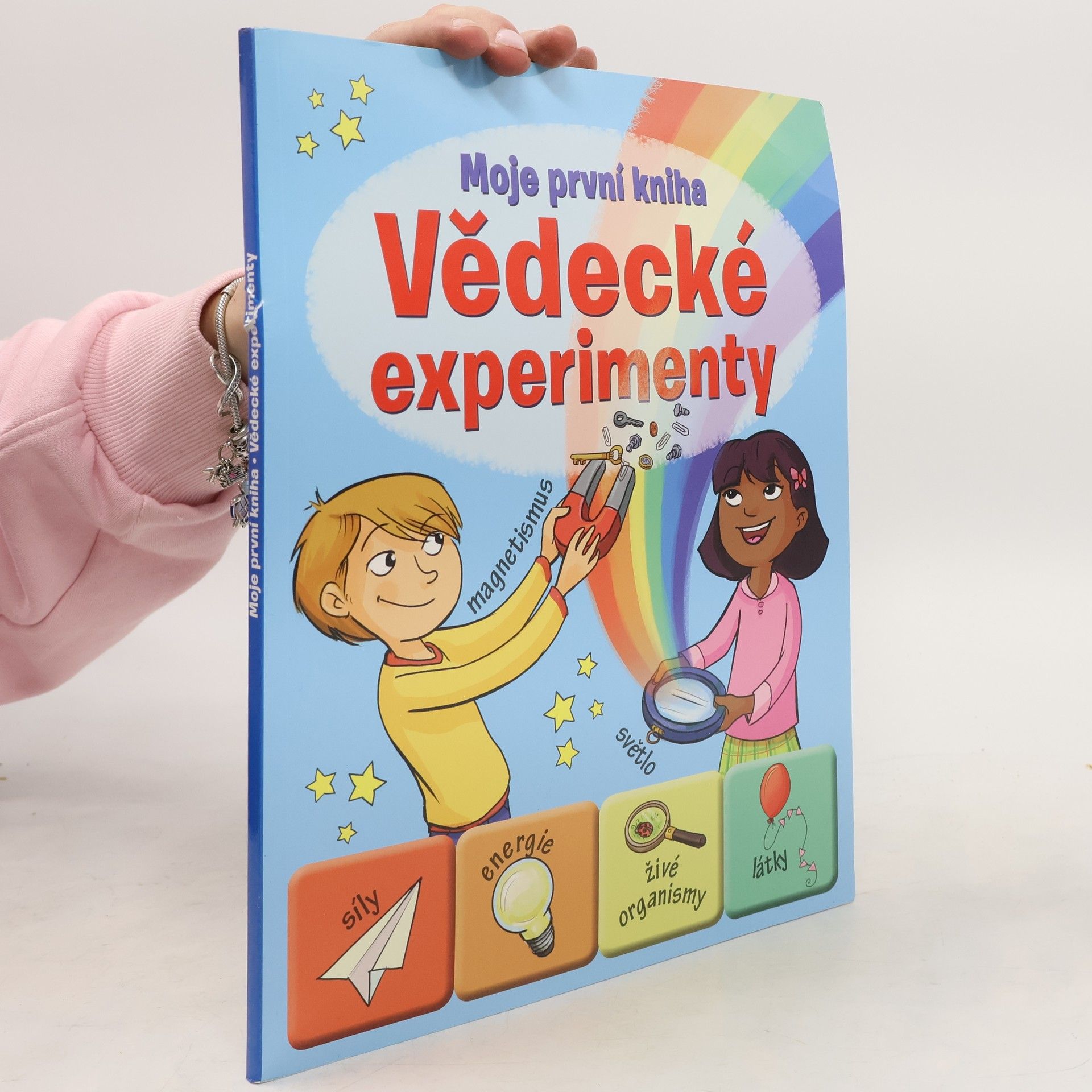 Kateřina Čermáková Vědecké experimenty : moje první kniha