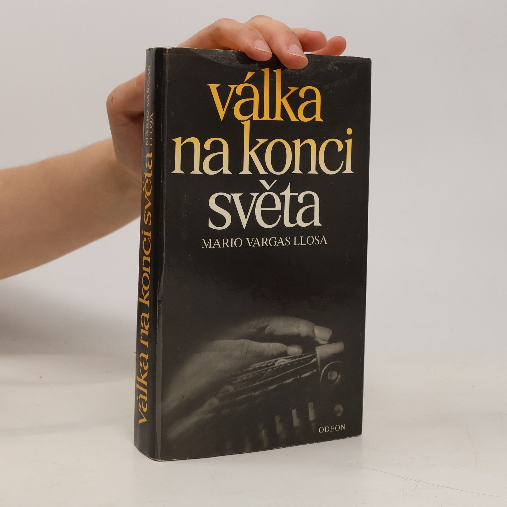 Mario Vargas Llosa Válka na konci světa