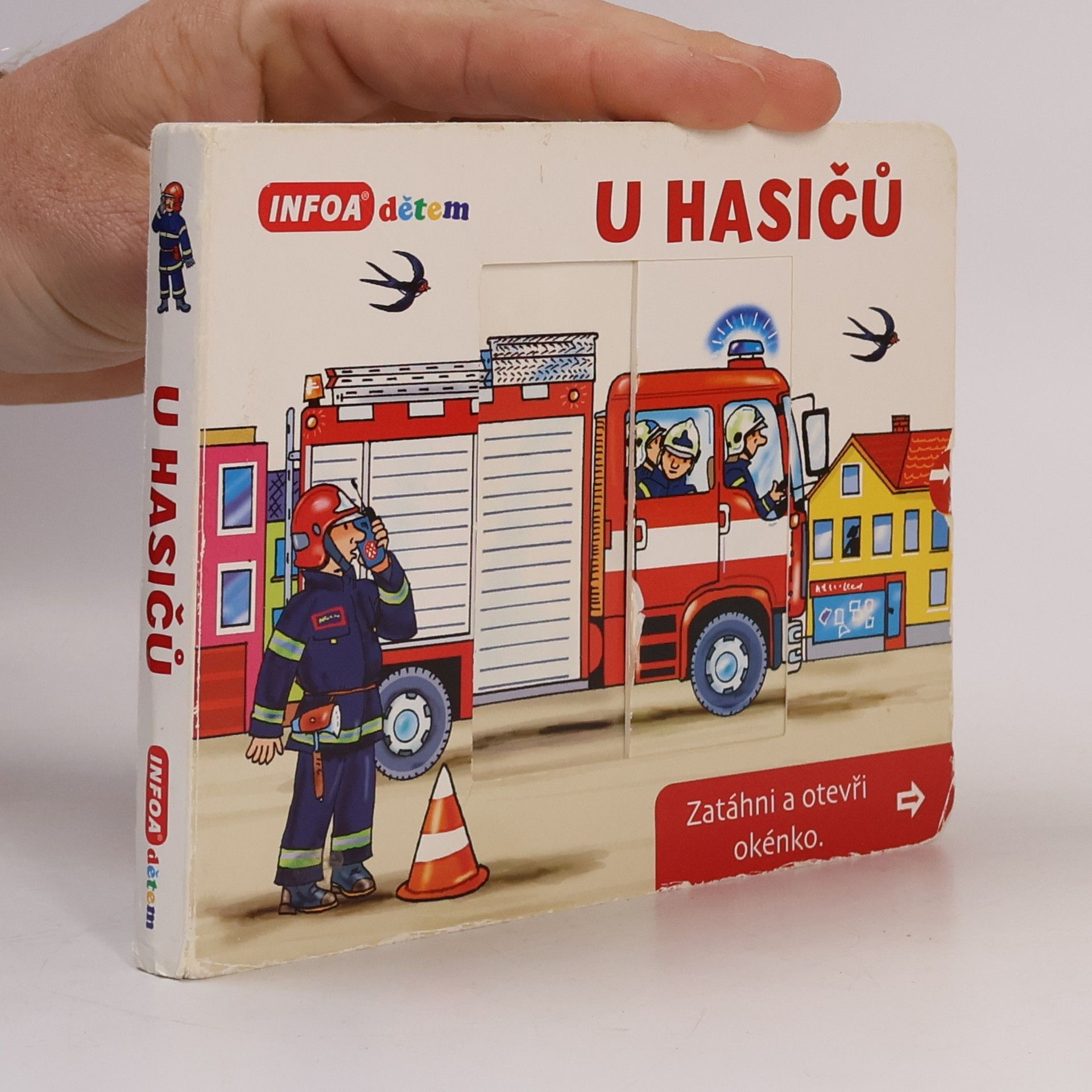 Kolektív autorov U hasičů