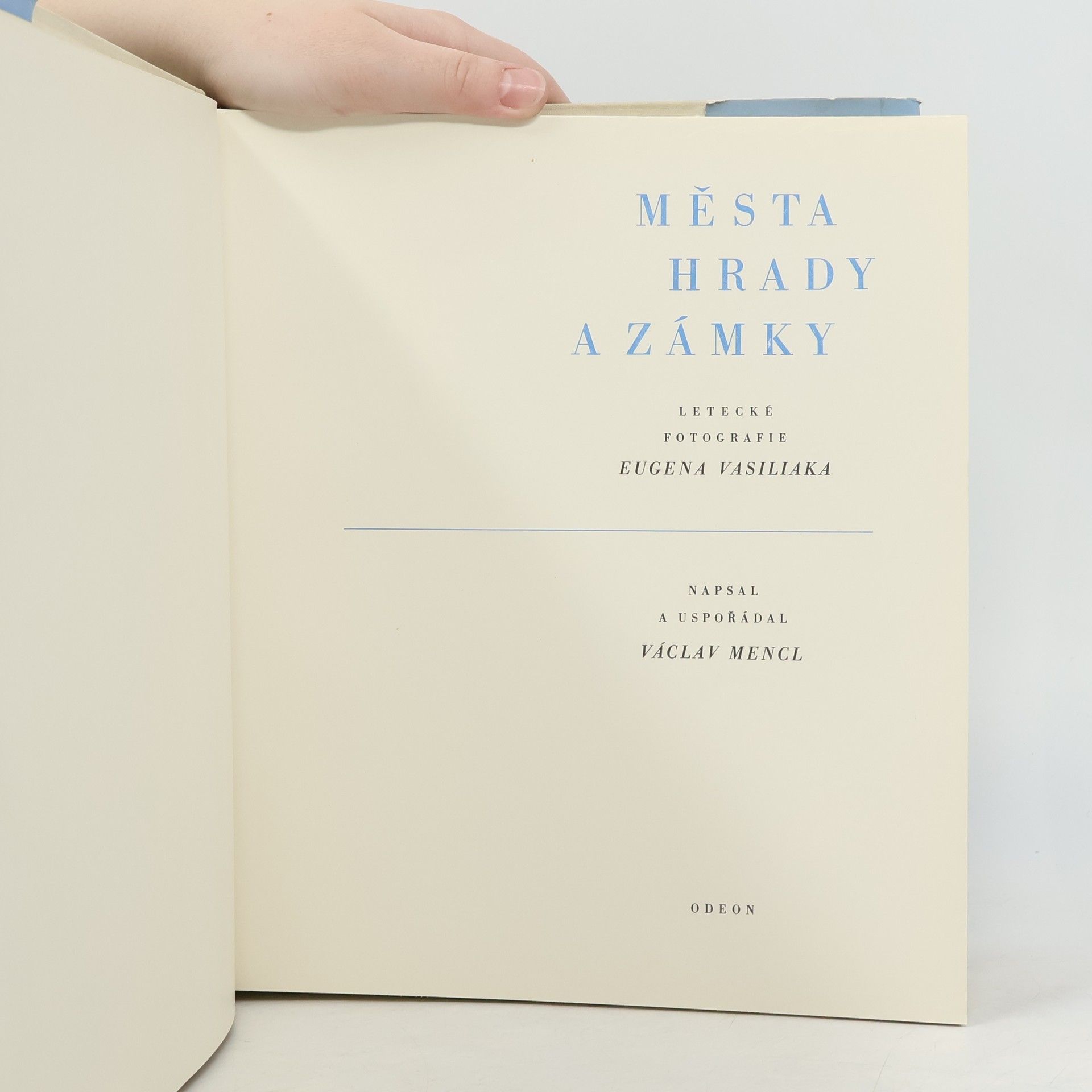 Václav Mencl Města, hrady a zámky