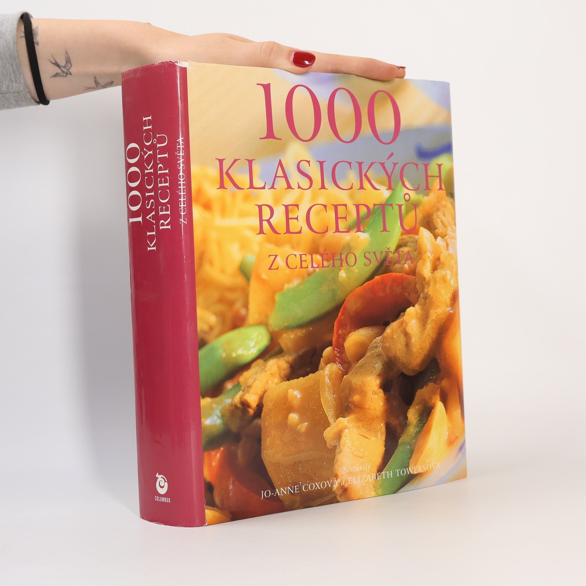 JoAnne Cox 1000 klasických receptů z celého světa