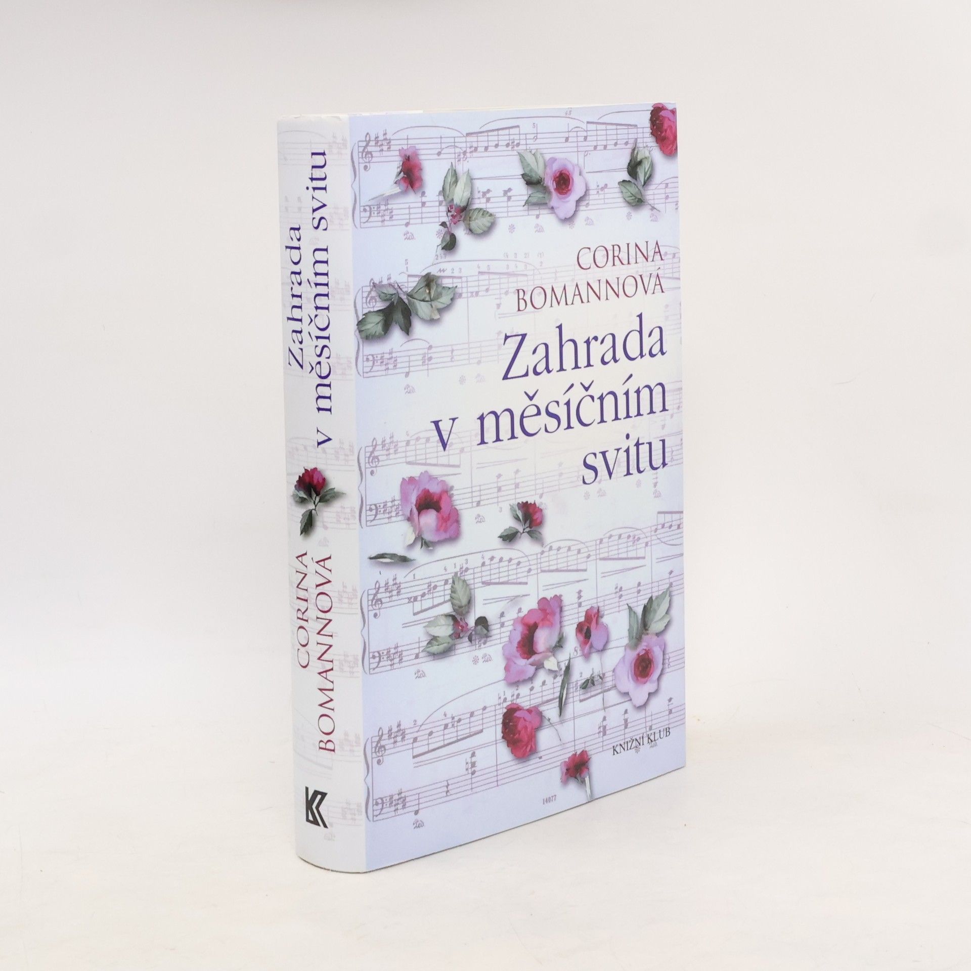Corina Bomann Zahrada v měsíčním svitu