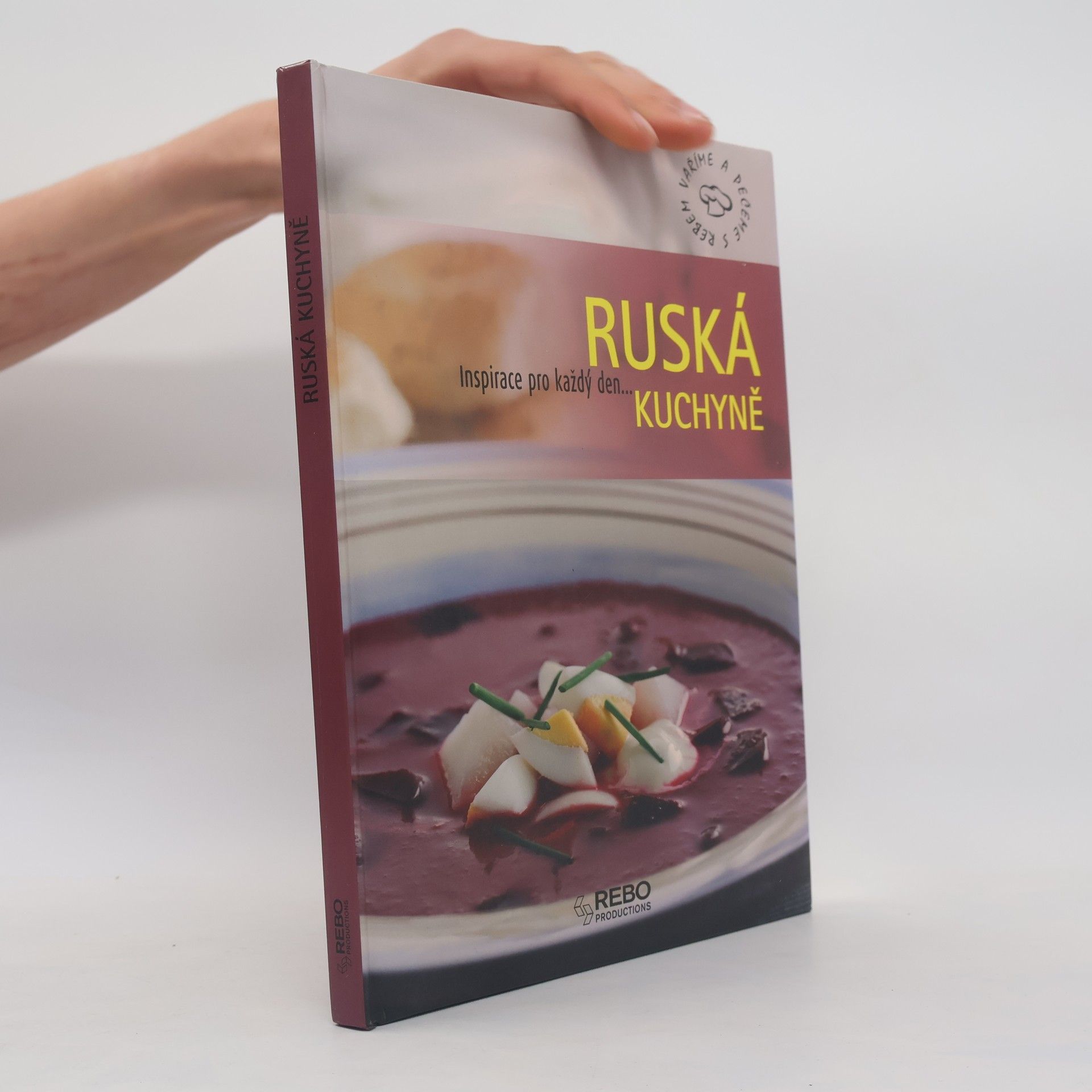 Autorenkollektiv Ruská kuchyně