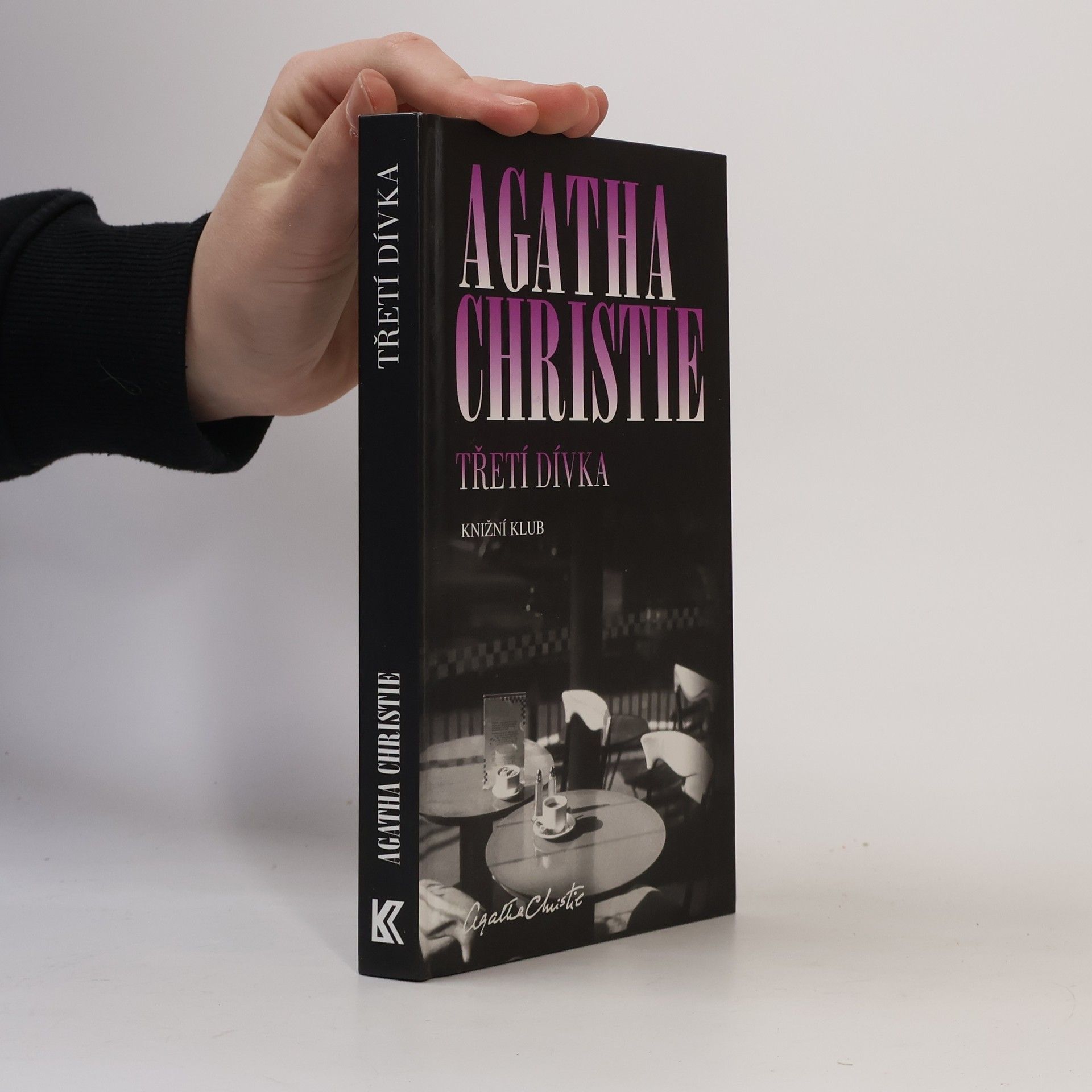 Agatha Christie Třetí dívka
