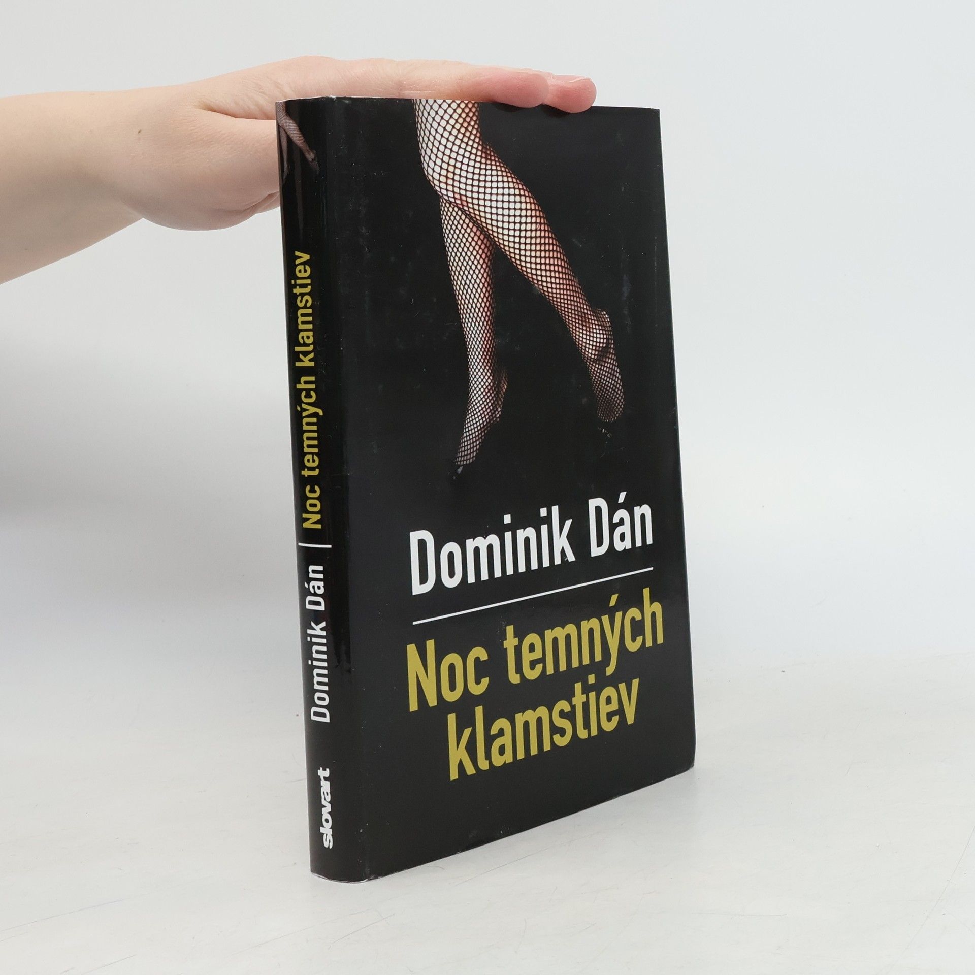Dominik Dán Noc temných klamstiev