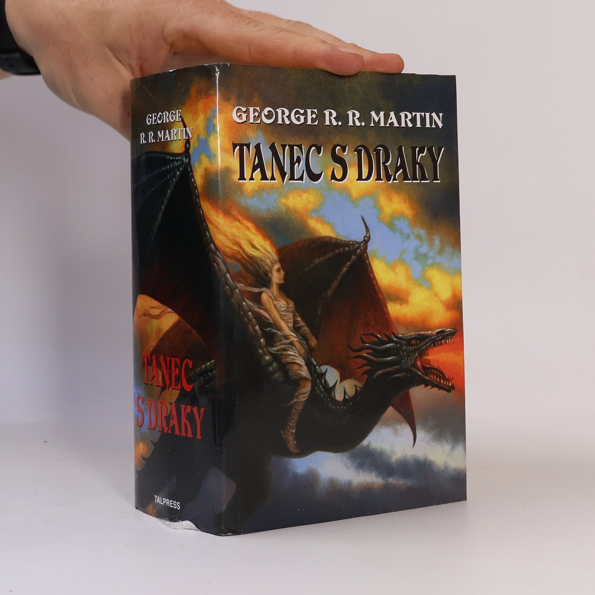 George R. R. Martin Tanec s draky