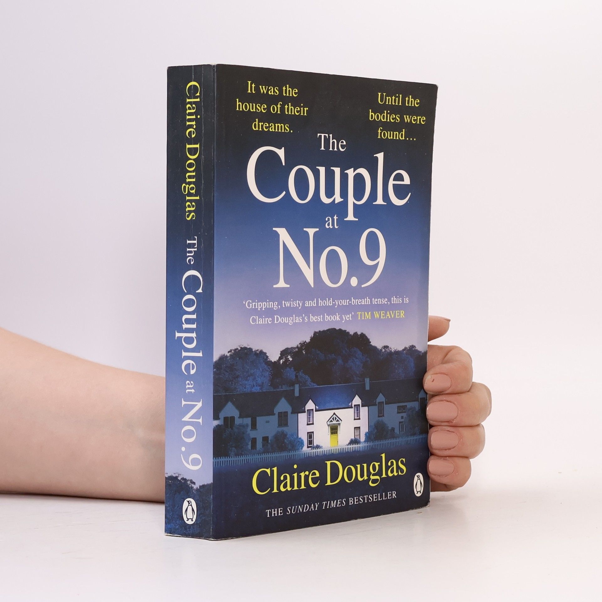 Claire Douglas The Couple at No. 9