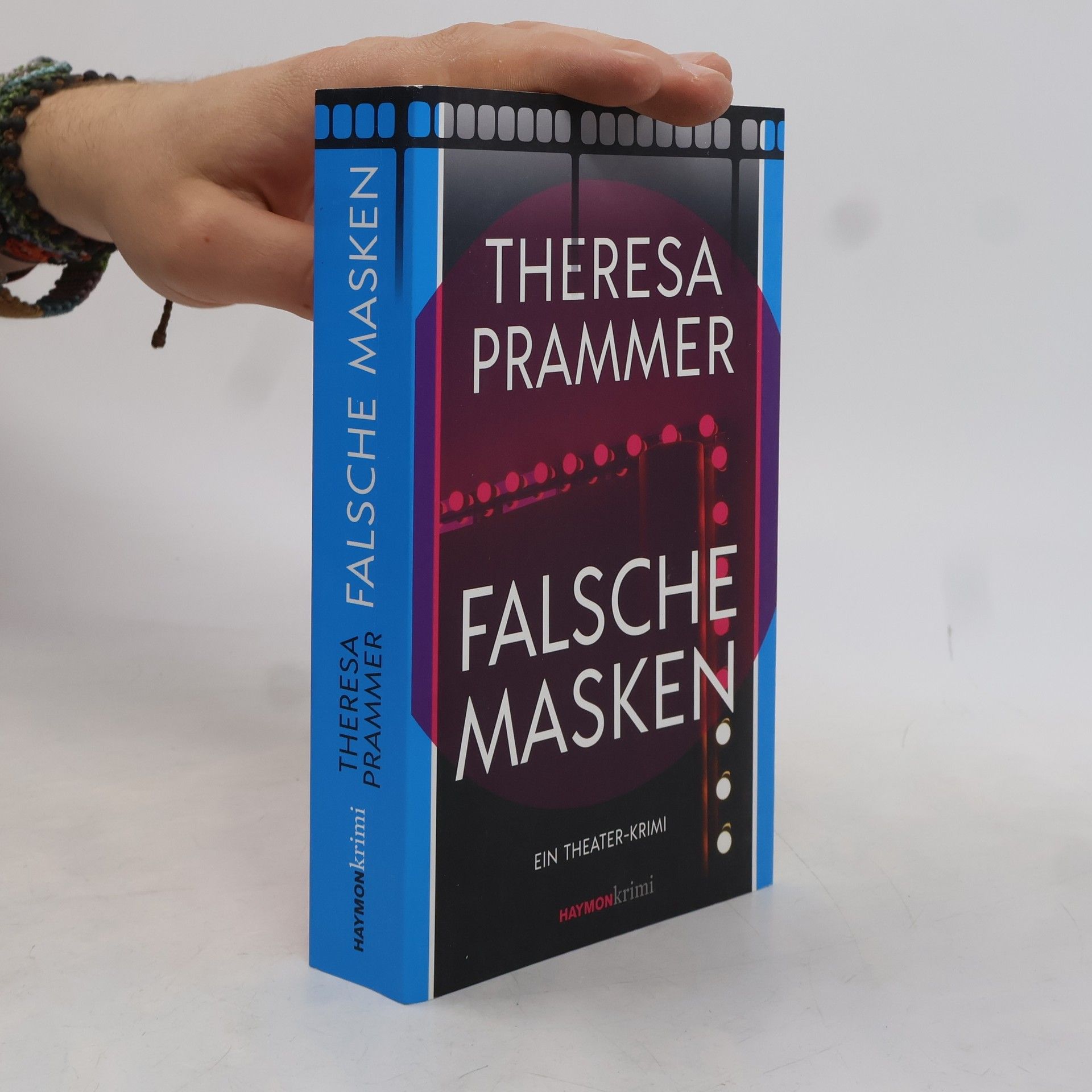 Theresa Prammer Falsche Masken