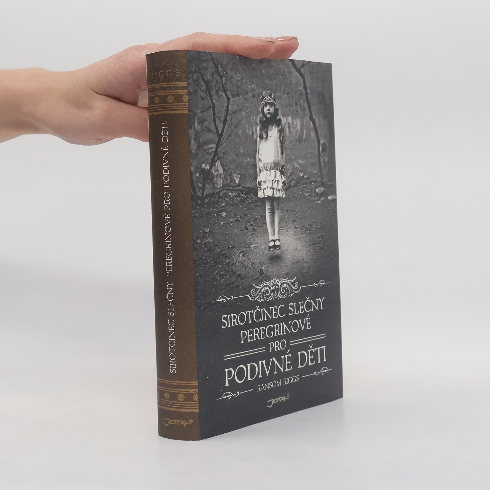 Ransom Riggs Sirotčinec slečny Peregrinové pro podivné děti
