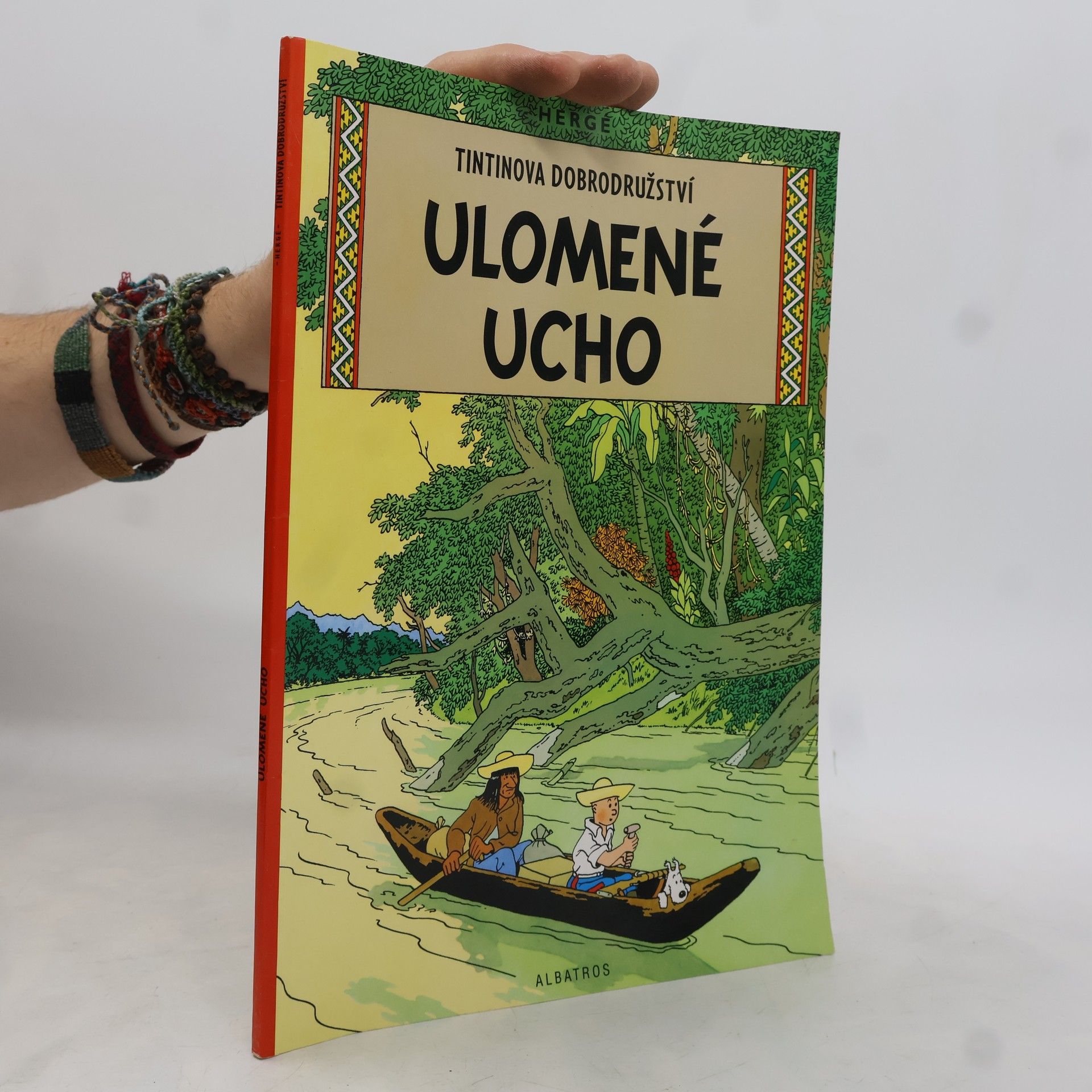 Hergé Tintinova dobrodružství - Ulomené ucho