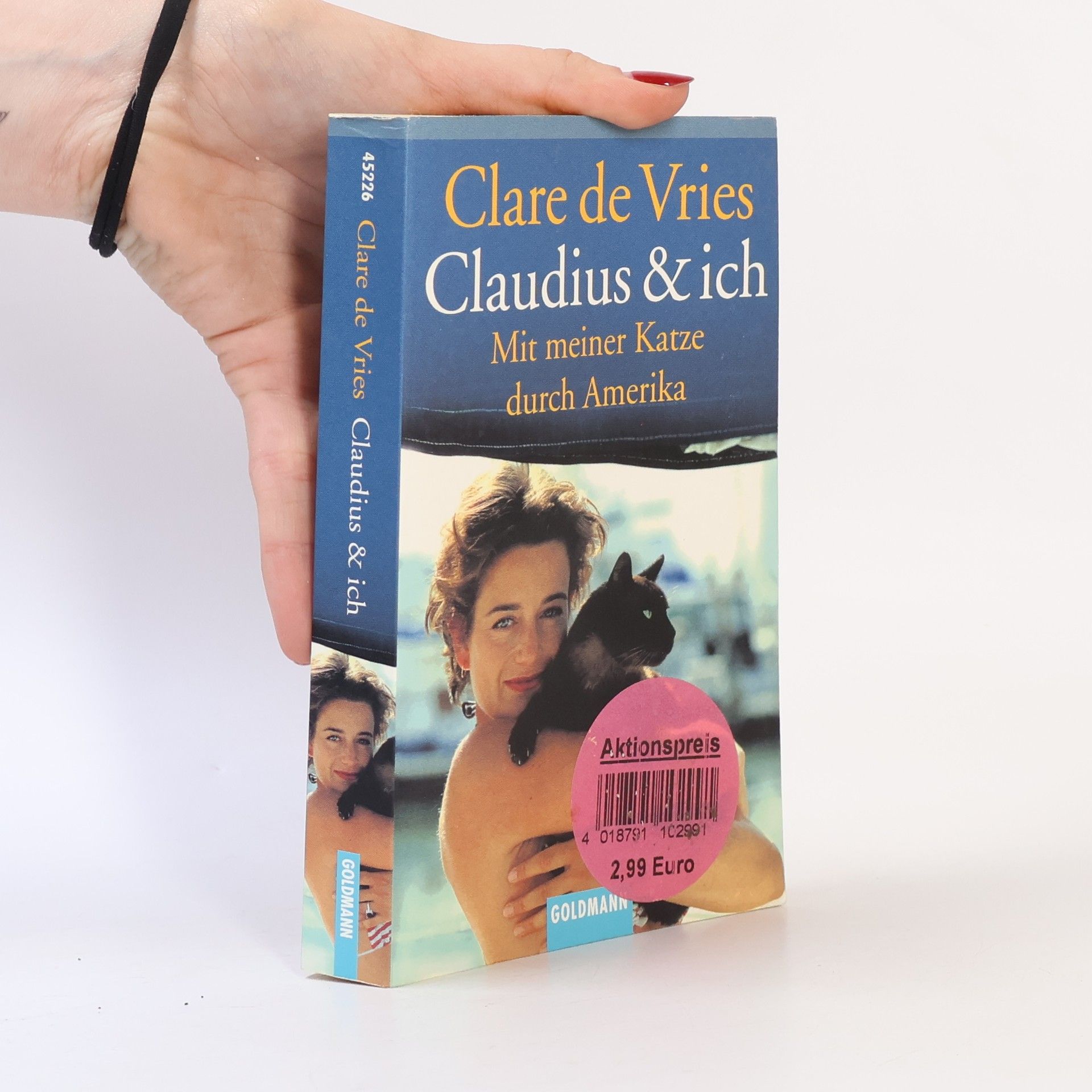 Clare De Vries Claudius & ich