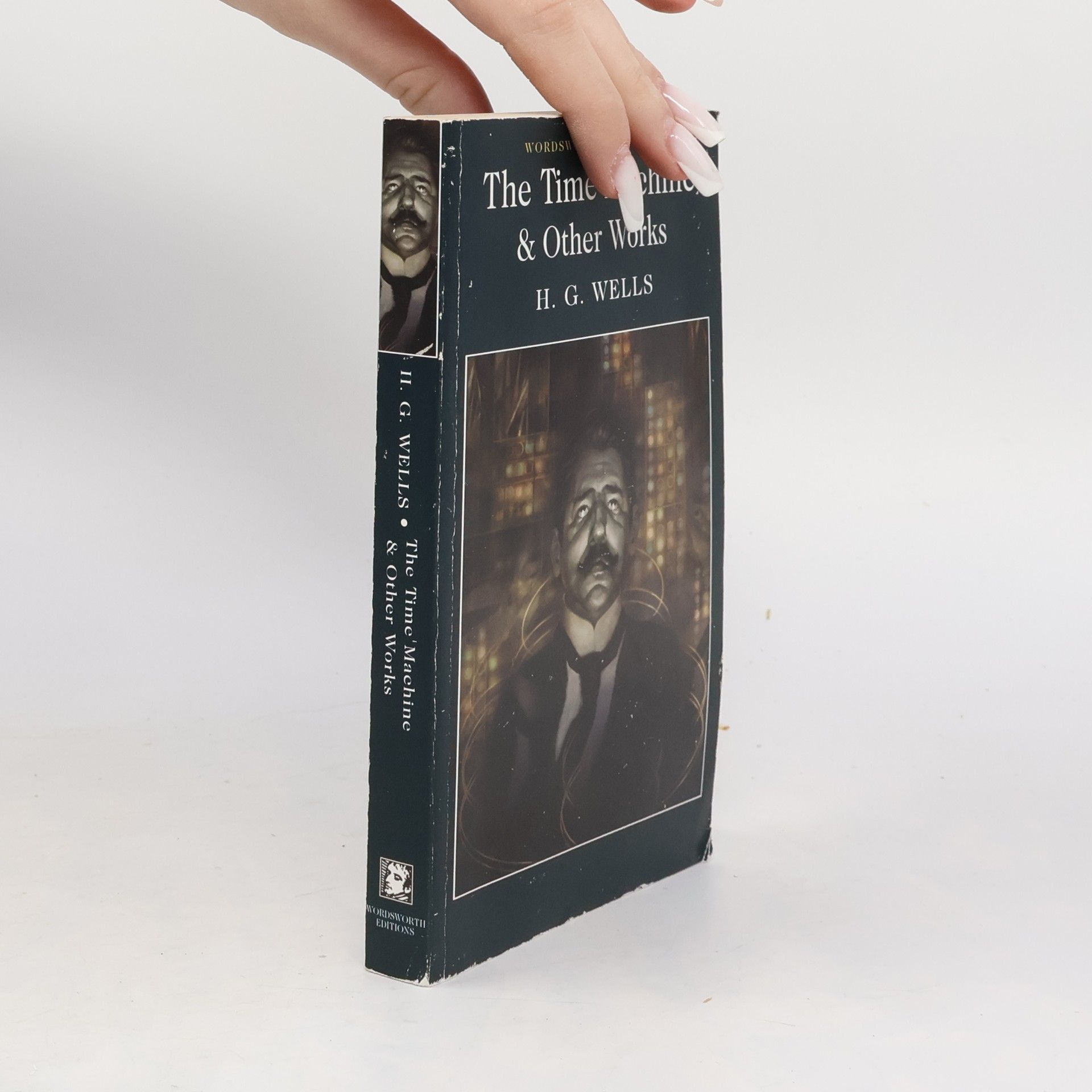 Herbert George Wells The Time Machine & Other Works