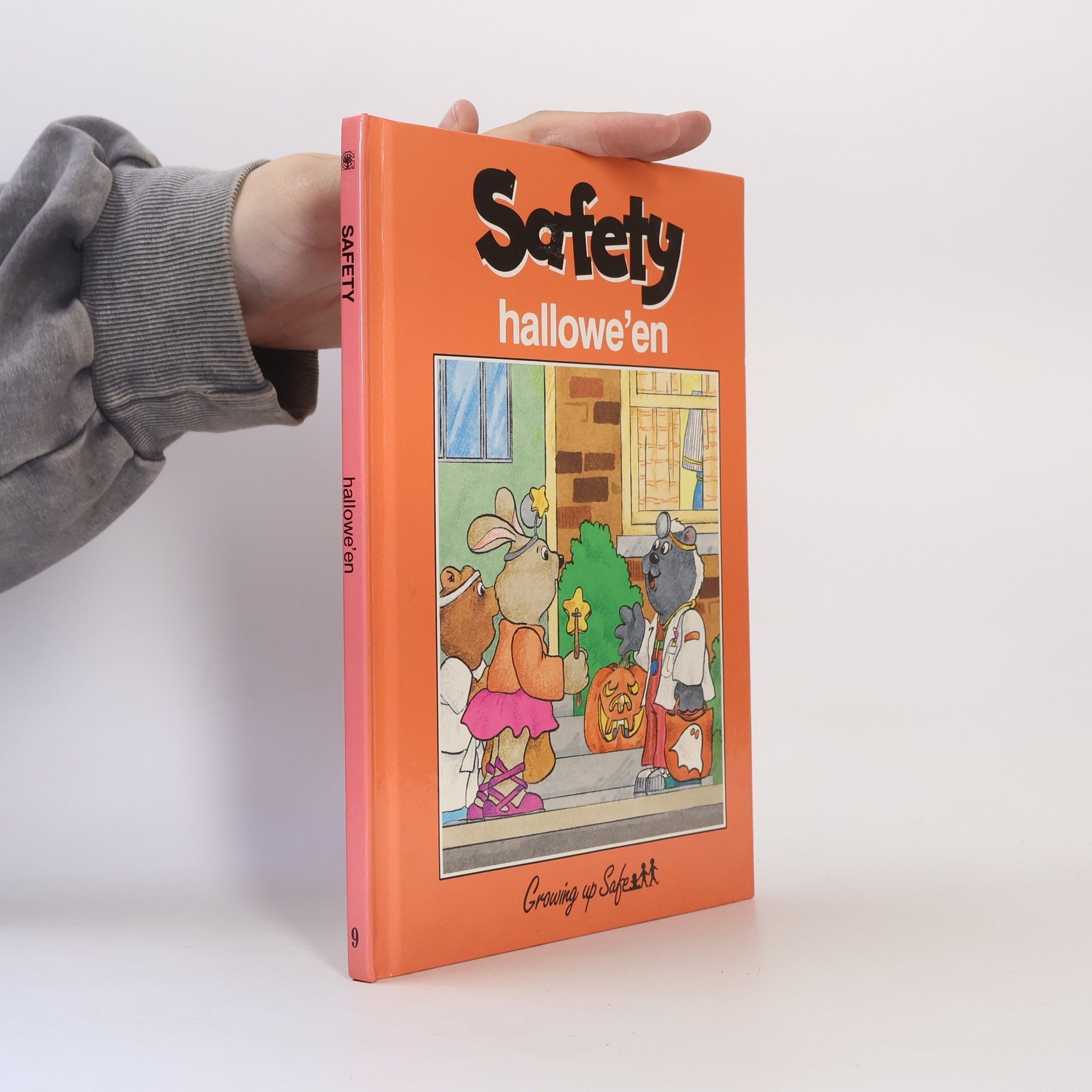 Susan Wilkinson Growing Up Safe - 9: Safety