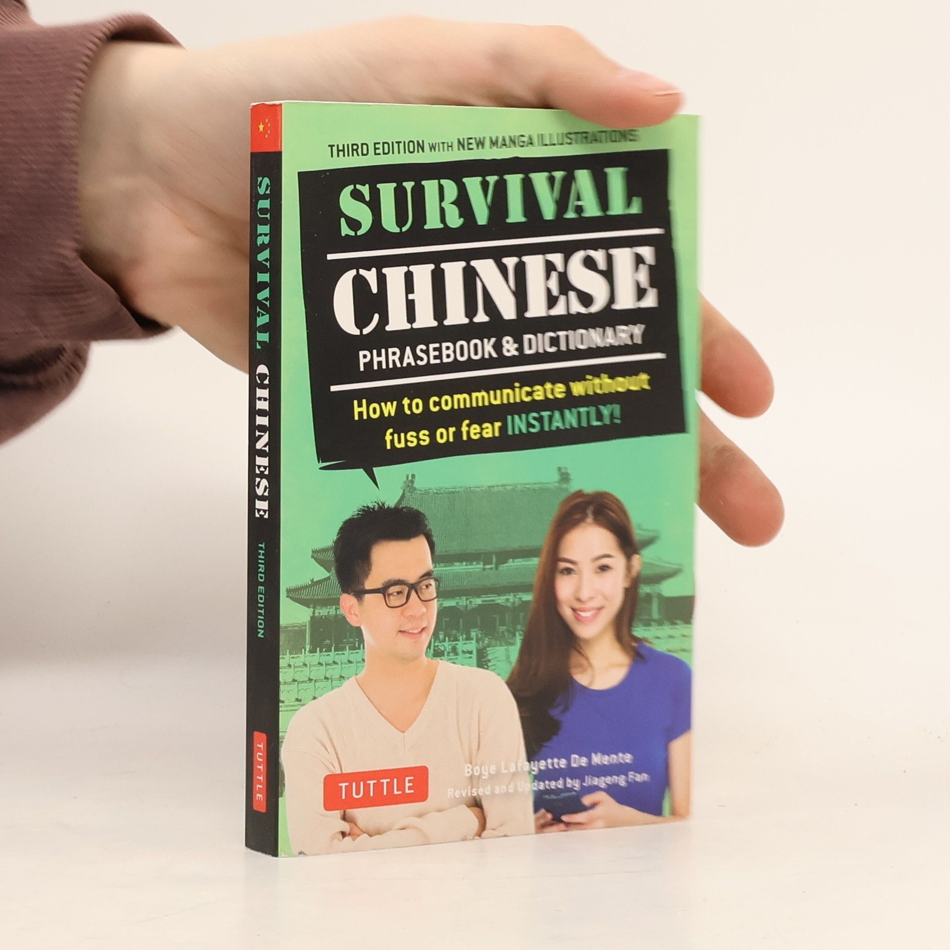 Boyé Lafayette De Mente Survival Chinese Phrasebook & Dictionary - Third Edition with New Manga Illustrations