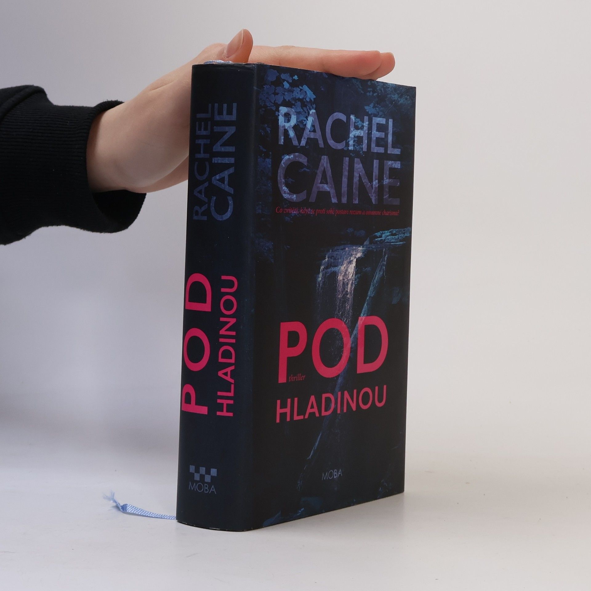 Rachel Caine Pod hladinou