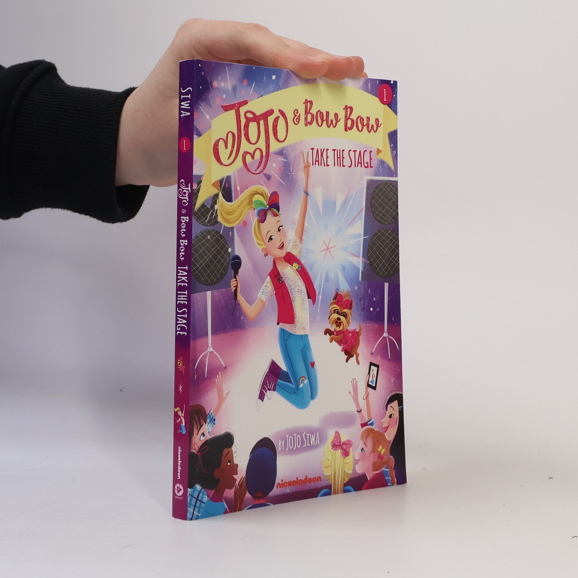 JoJo Siwa JoJo & BowBow Take the Stage
