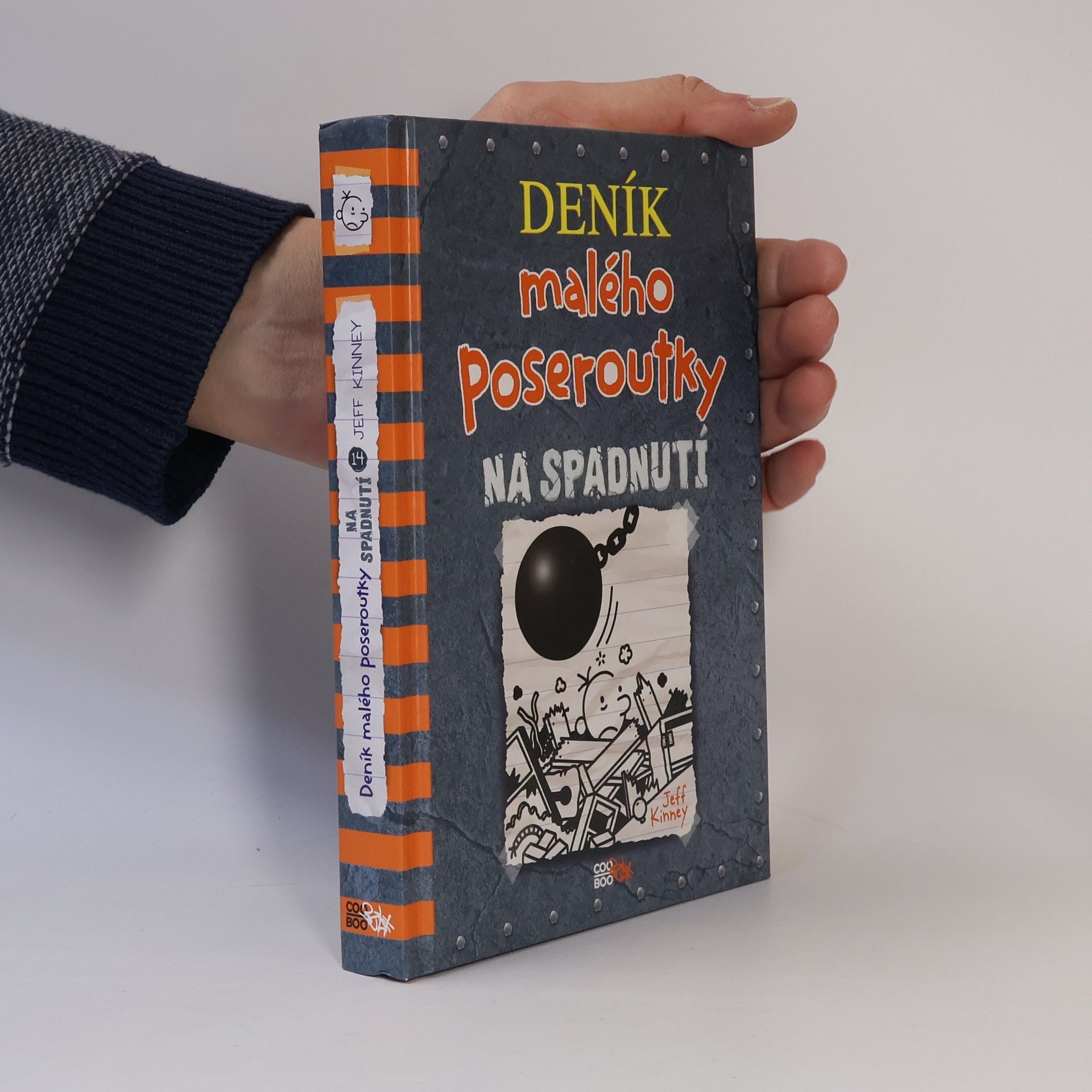 Jeff Kinney Deník malého poseroutky 14. Na spadnutí