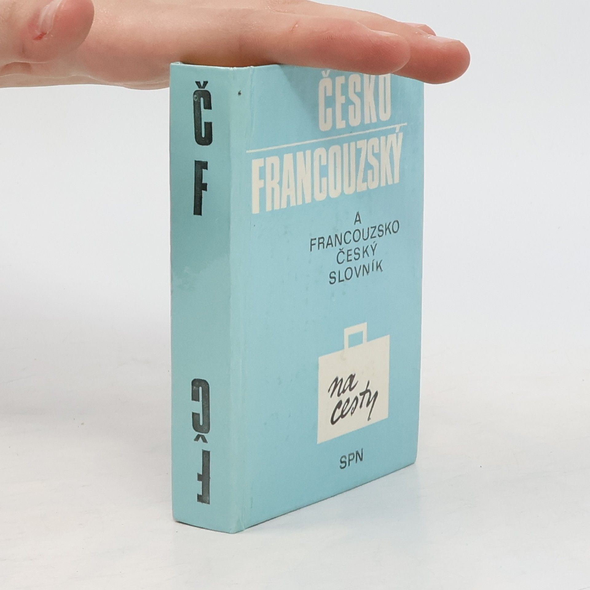 Věra Čapková Česko-francouzský a francouzsko-český slovník na cesty