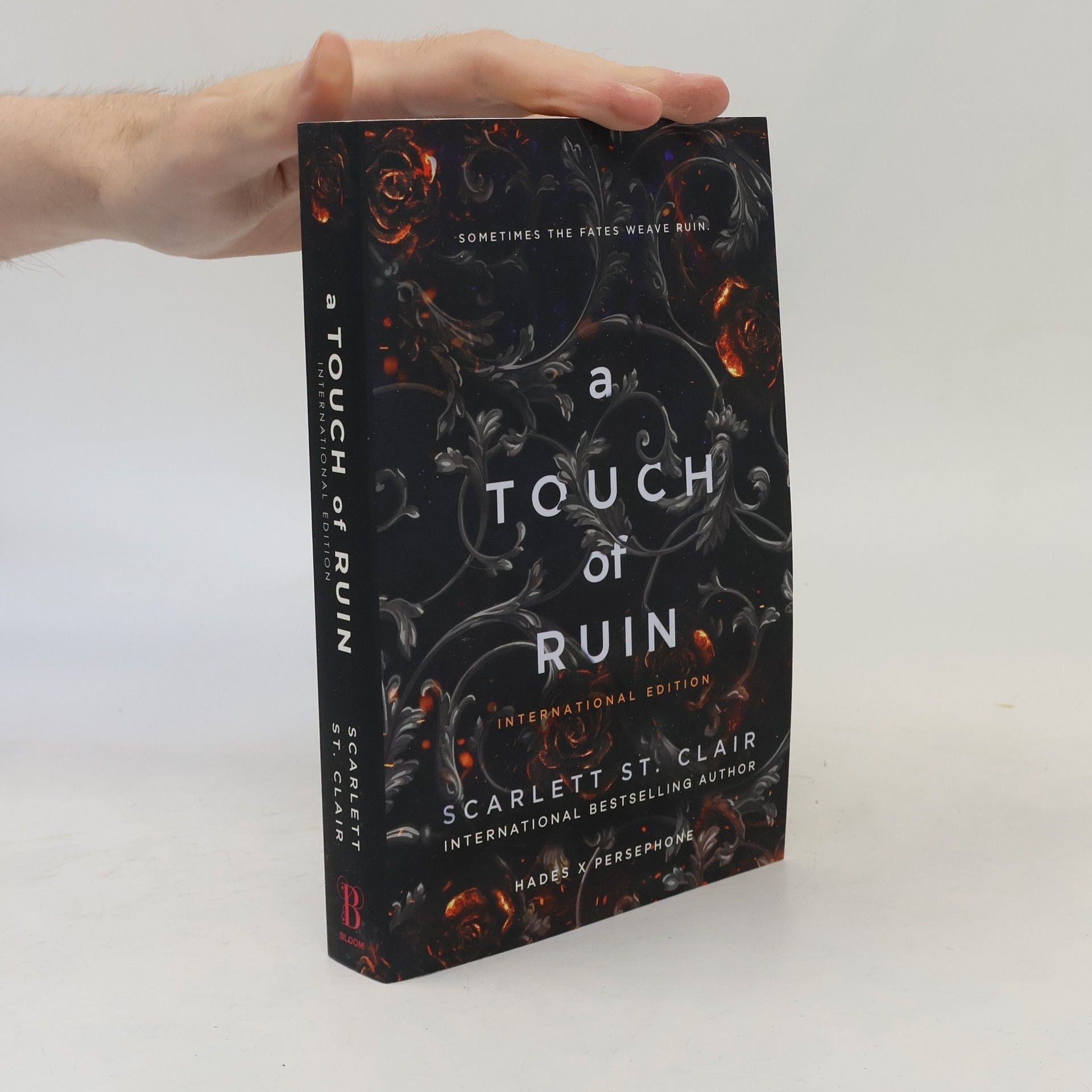 Scarlett St. Clair A Touch of Ruin
